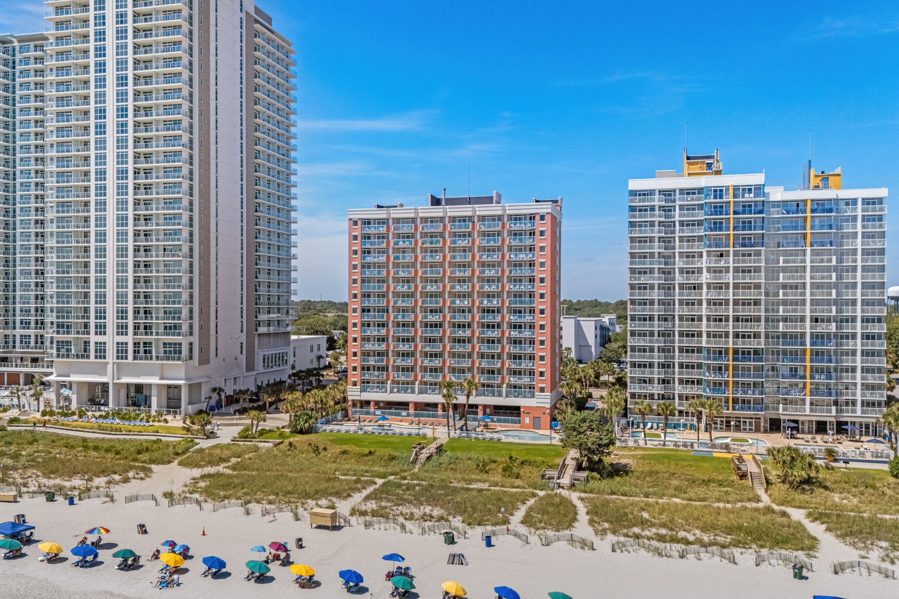 Roxanne Towers Penthouse 6 Oceanfront | Photo 5