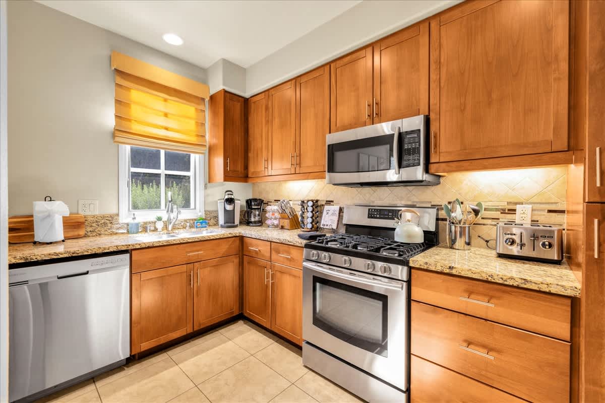 Alluring Desert Haven in La Quinta #A - Photo 4