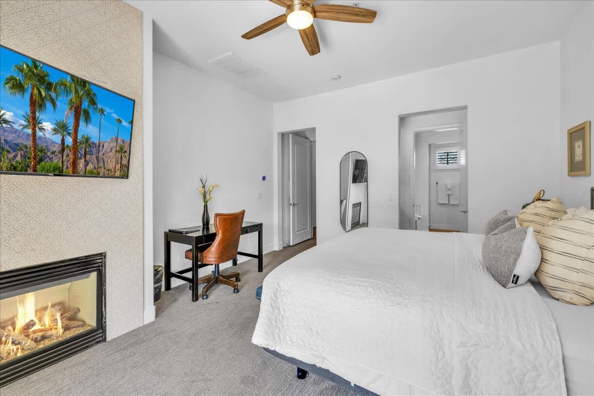 Luxurious Remodeled Studio in La Quinta #B - Photo 4