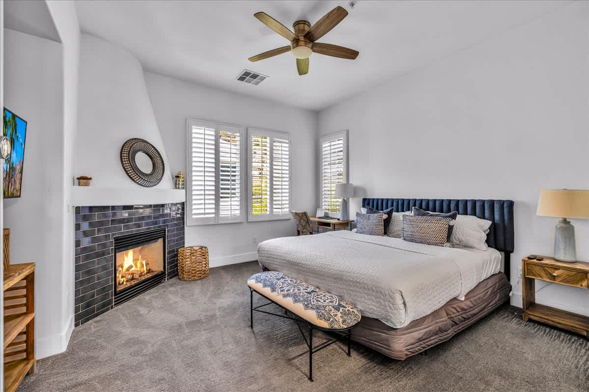 Luxurious Remodeled Studio in La Quinta #C - Photo 2