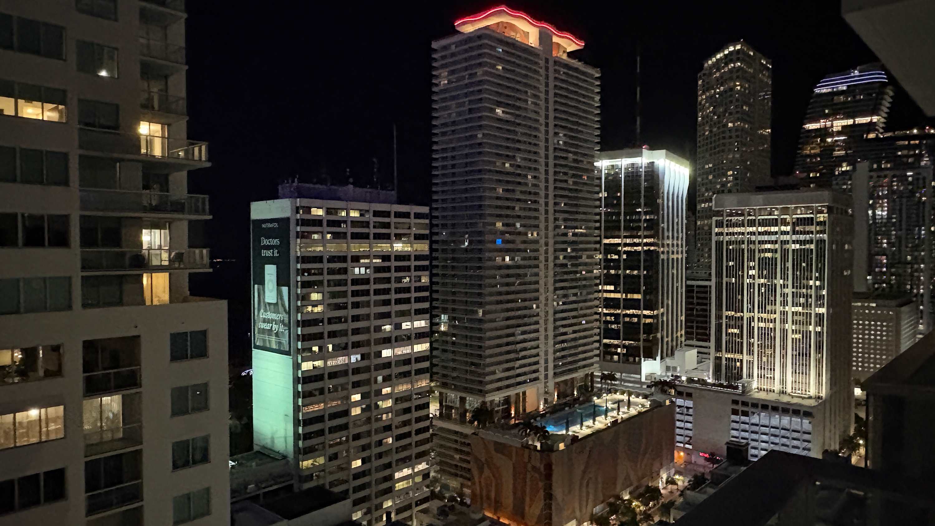Downtown Miami Studio with Bay & Skyline Views - Foto 17