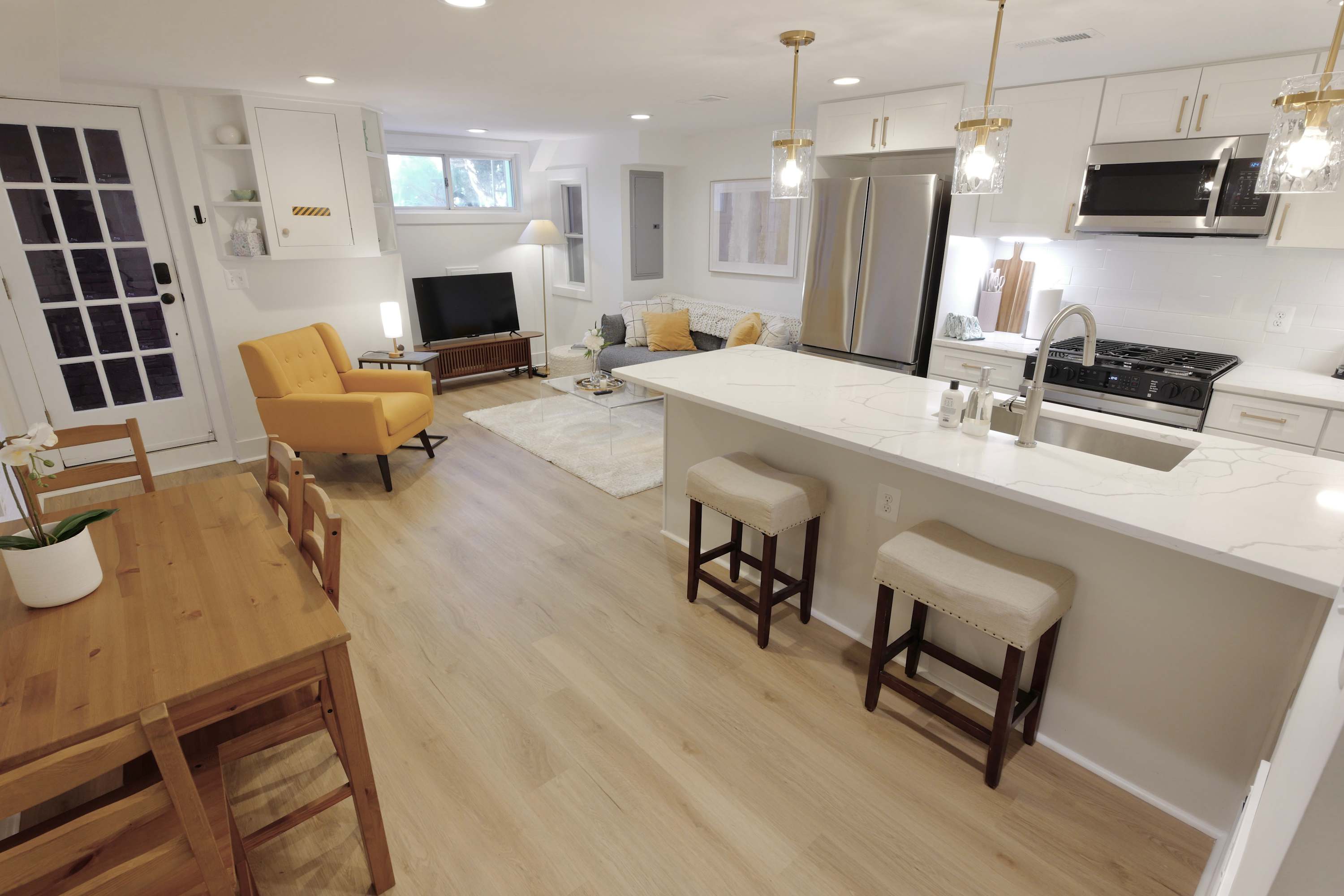 Parkside Living – Steps From Lincoln And Stanton Park!