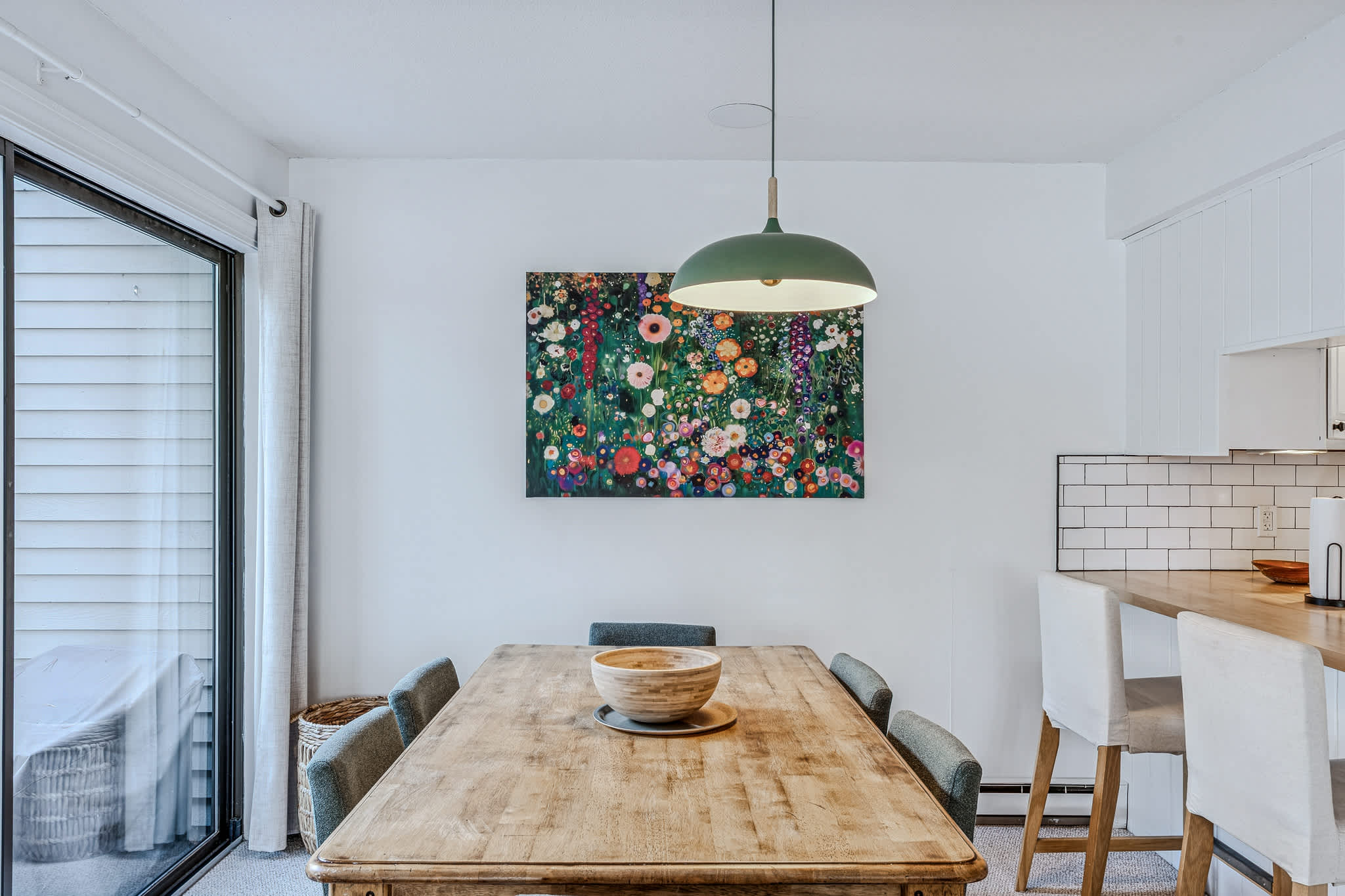 Cozy Deck, Fireplace & Views | Sugar Hill 1D