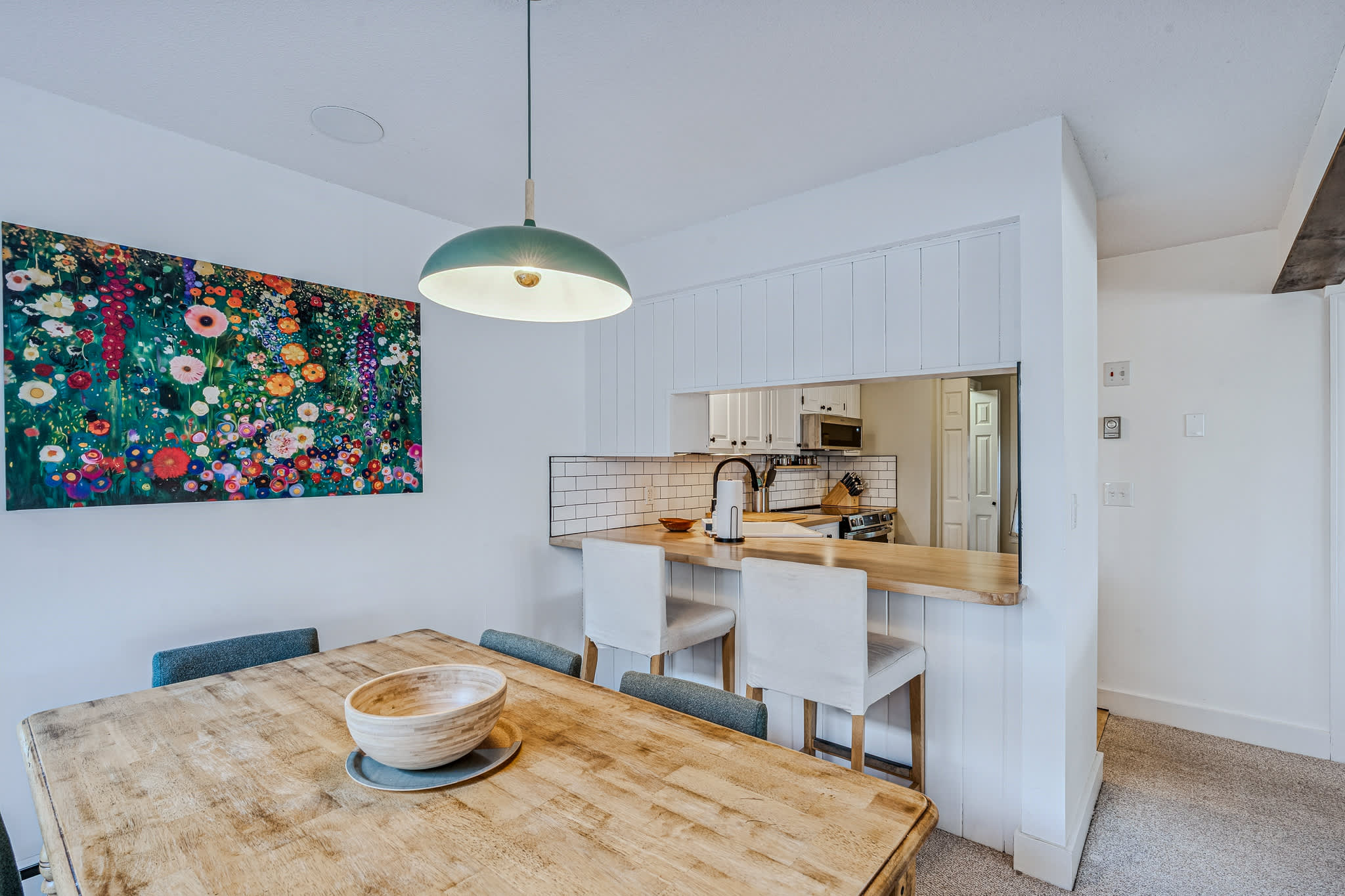 Cozy Deck, Fireplace & Views | Sugar Hill 1D