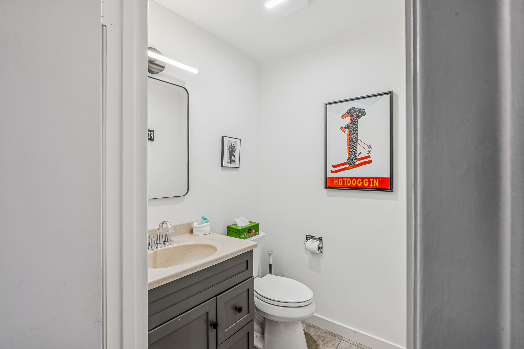 Steps to Ski Hill, Game Room, Club | Kingswood 6F