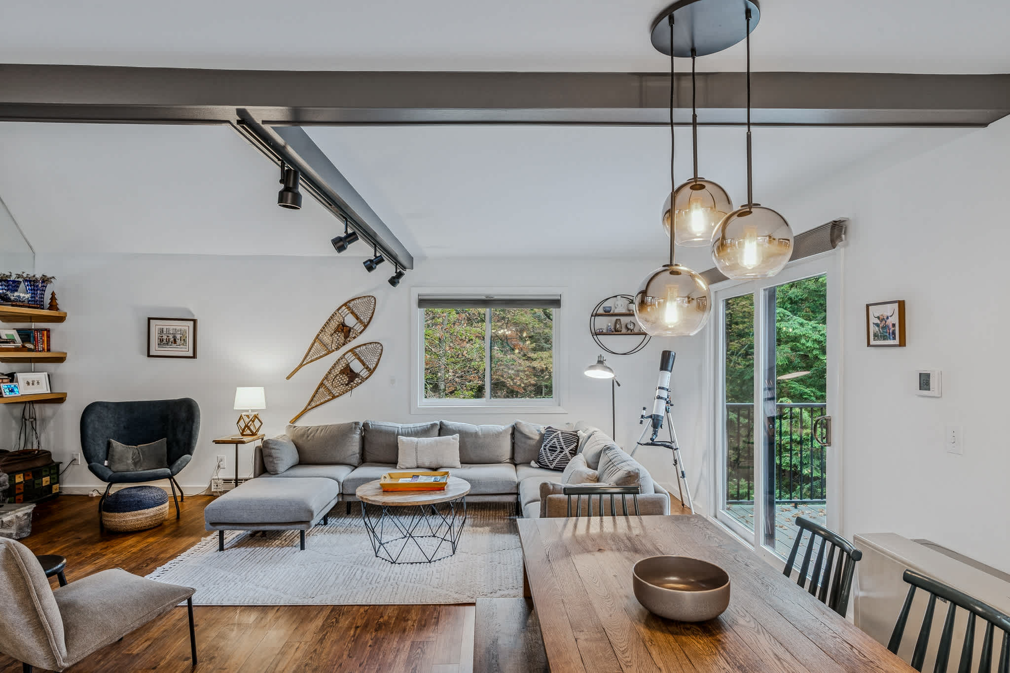 Steps to Ski Hill, Game Room, Club | Kingswood 6F