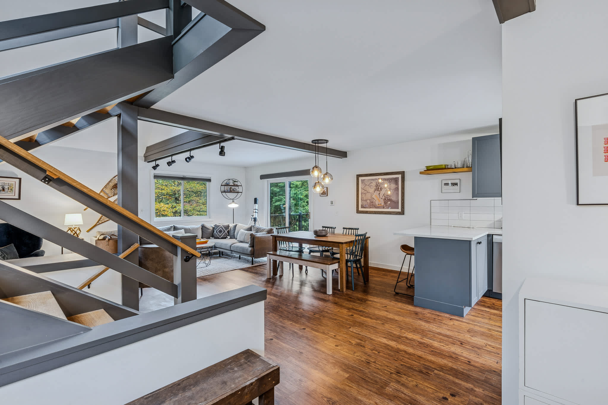 Steps to Ski Hill, Game Room, Club | Kingswood 6F