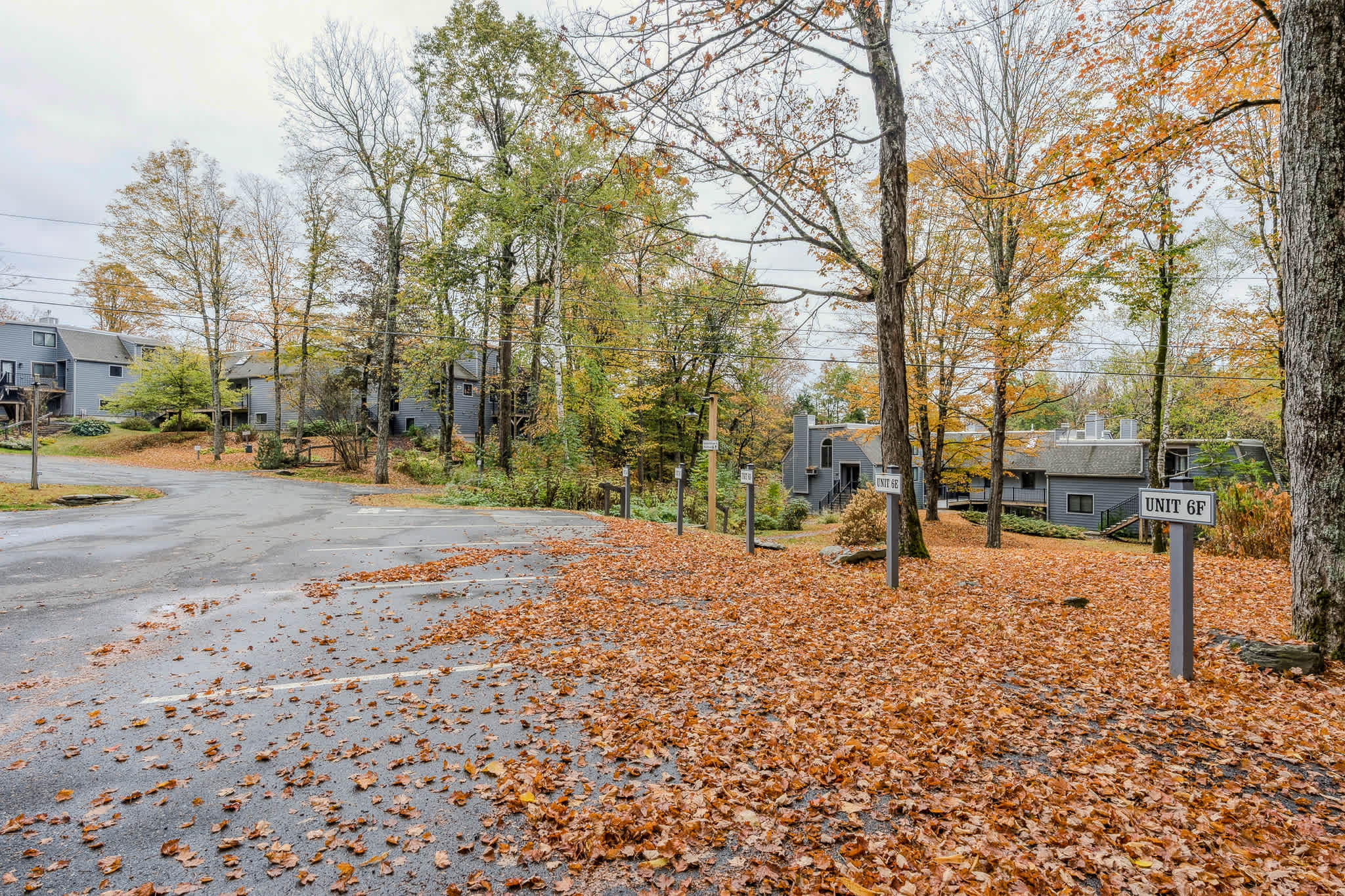 Steps to Ski Hill, Game Room, Club | Kingswood 6F