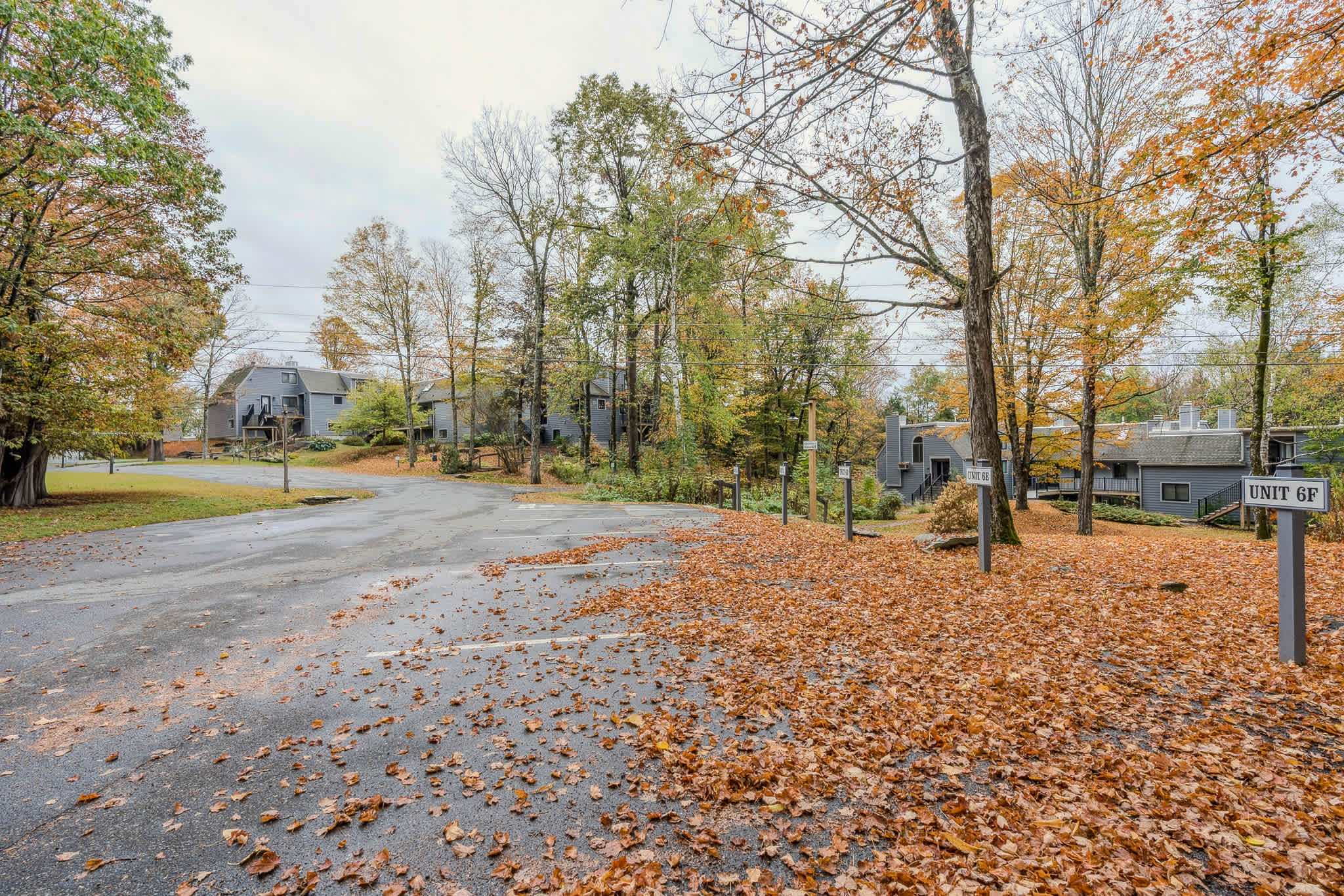 Steps to Ski Hill, Game Room, Club | Kingswood 6F