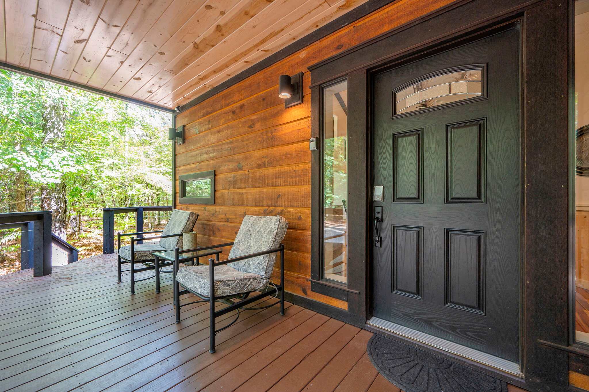 Silverbrook - 2 king suites - surrounded by trees 8