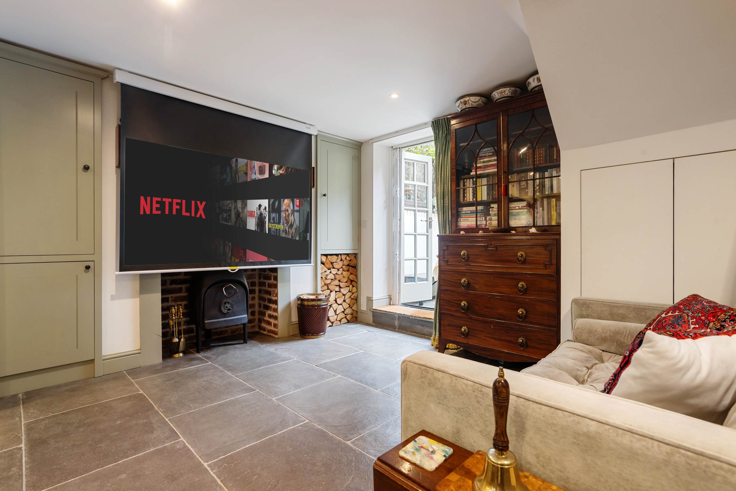 1820s 4BR Townhouse Sleeps 9 Near Tube by Omega in Bow Road 23 E3 2AD - Property image 17 - VivreStays