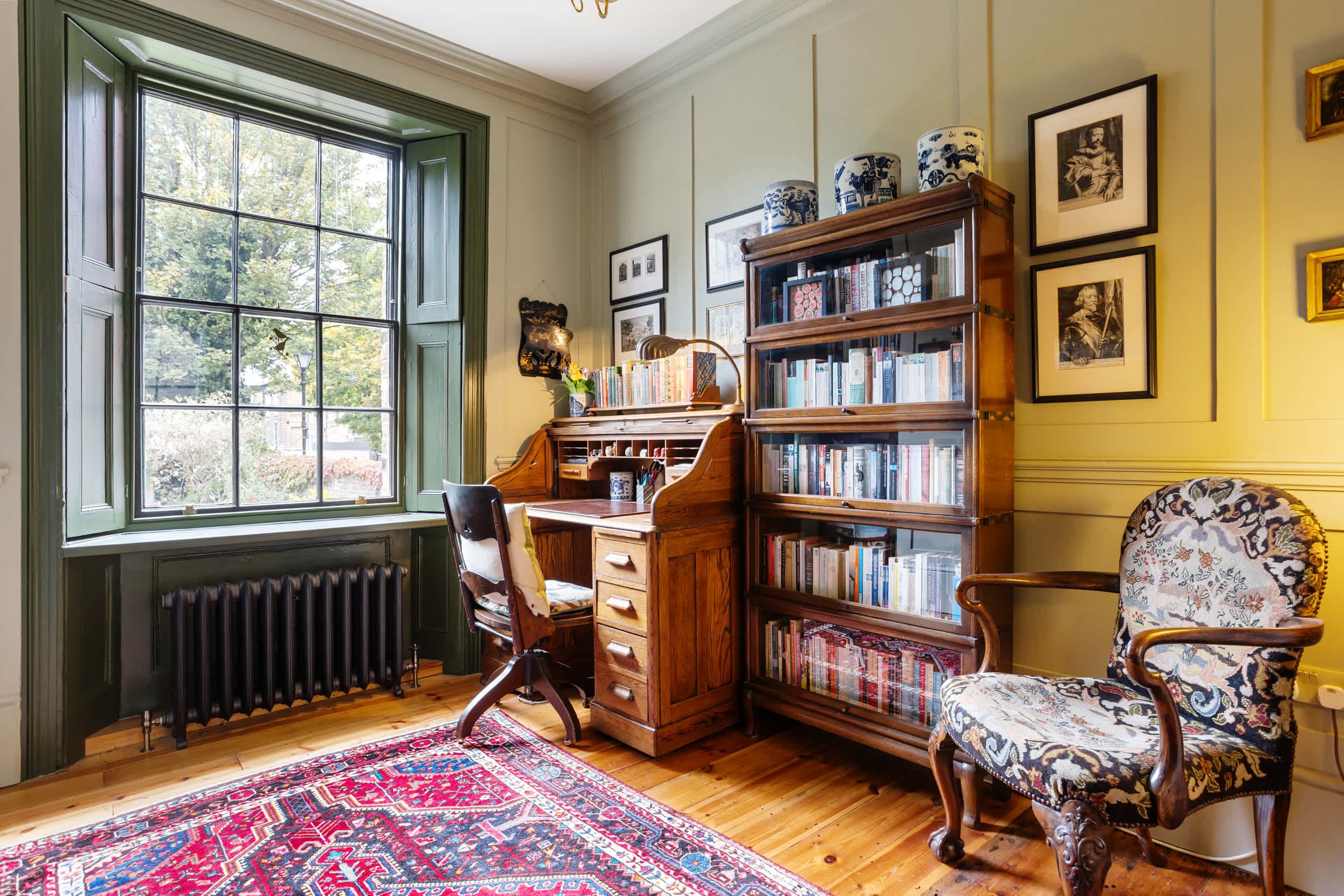 1820s 4BR Townhouse Sleeps 9 Near Tube by Omega in Bow Road 23 E3 2AD - Property image 5 - VivreStays