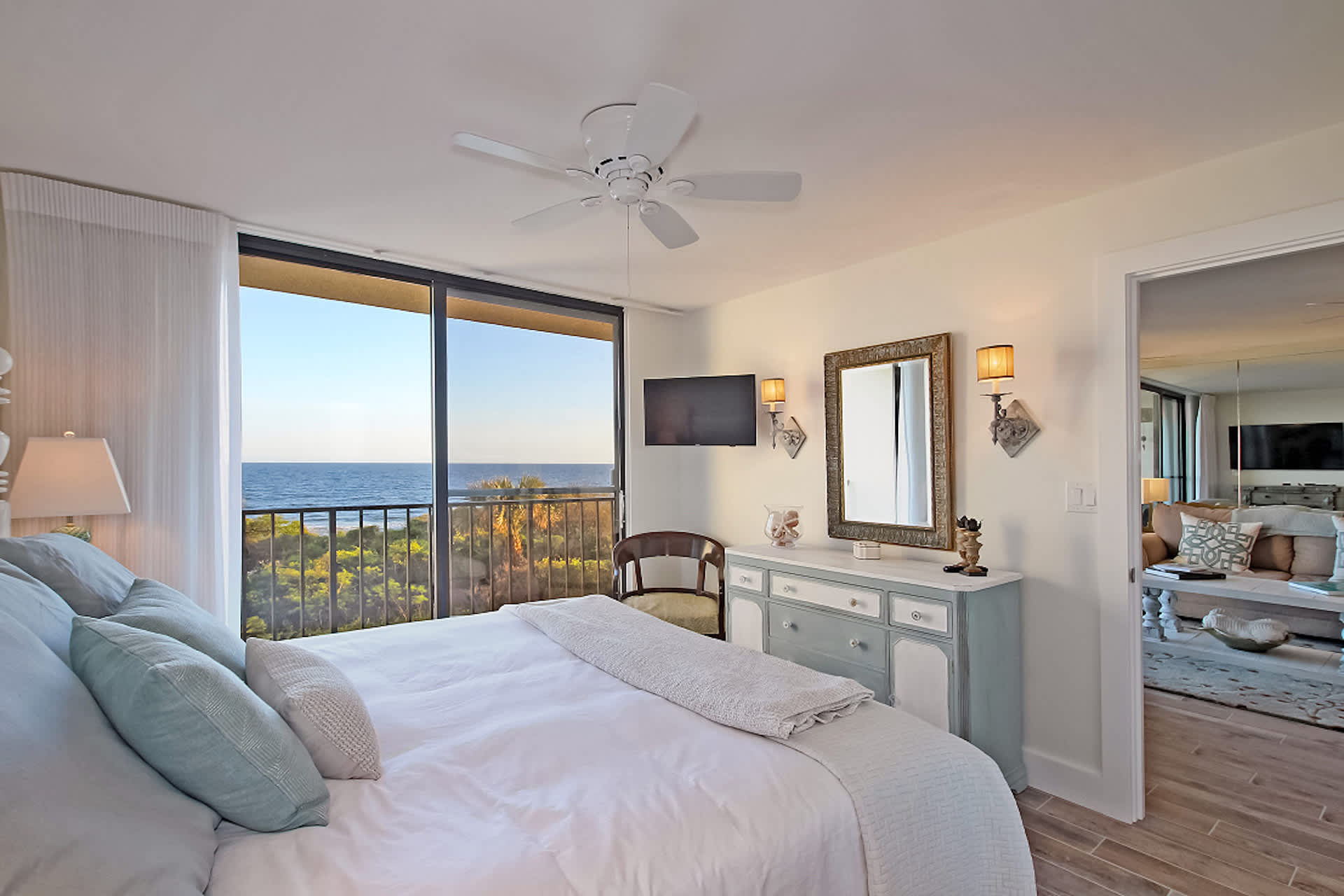 One Seagrove Place 0205 18