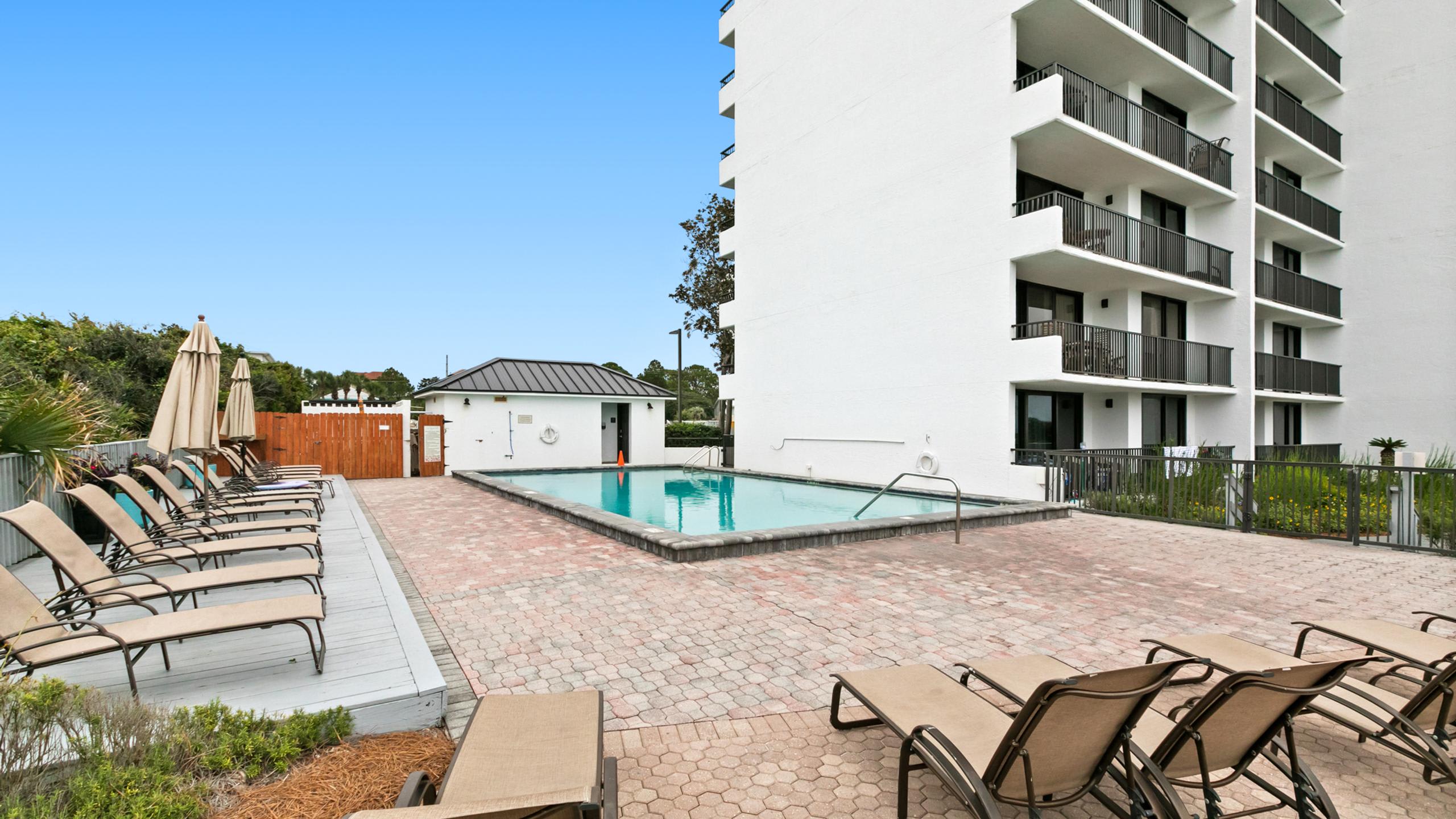 One Seagrove Place 0204 47