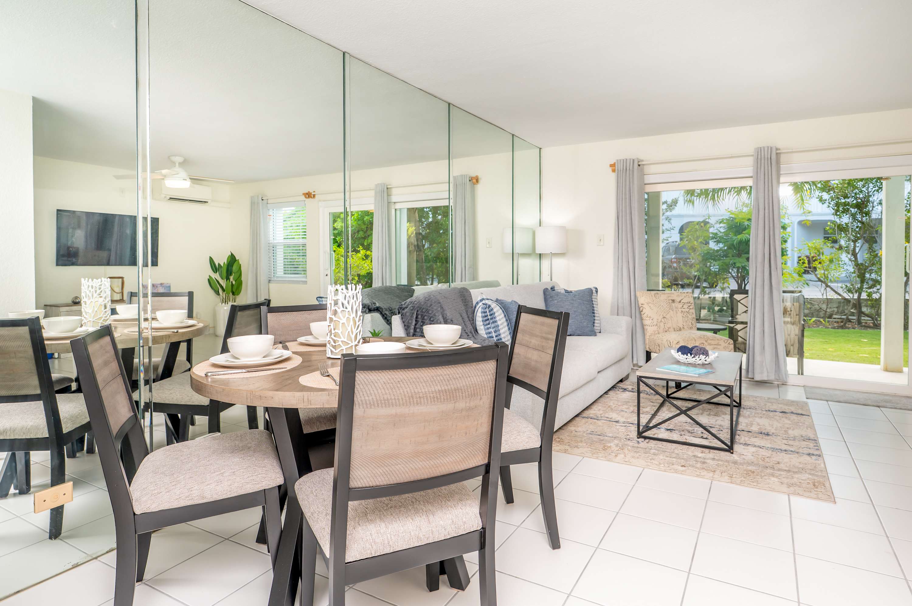 Hideaway at Seagull #25 | 1BR Garden-View Condo 3