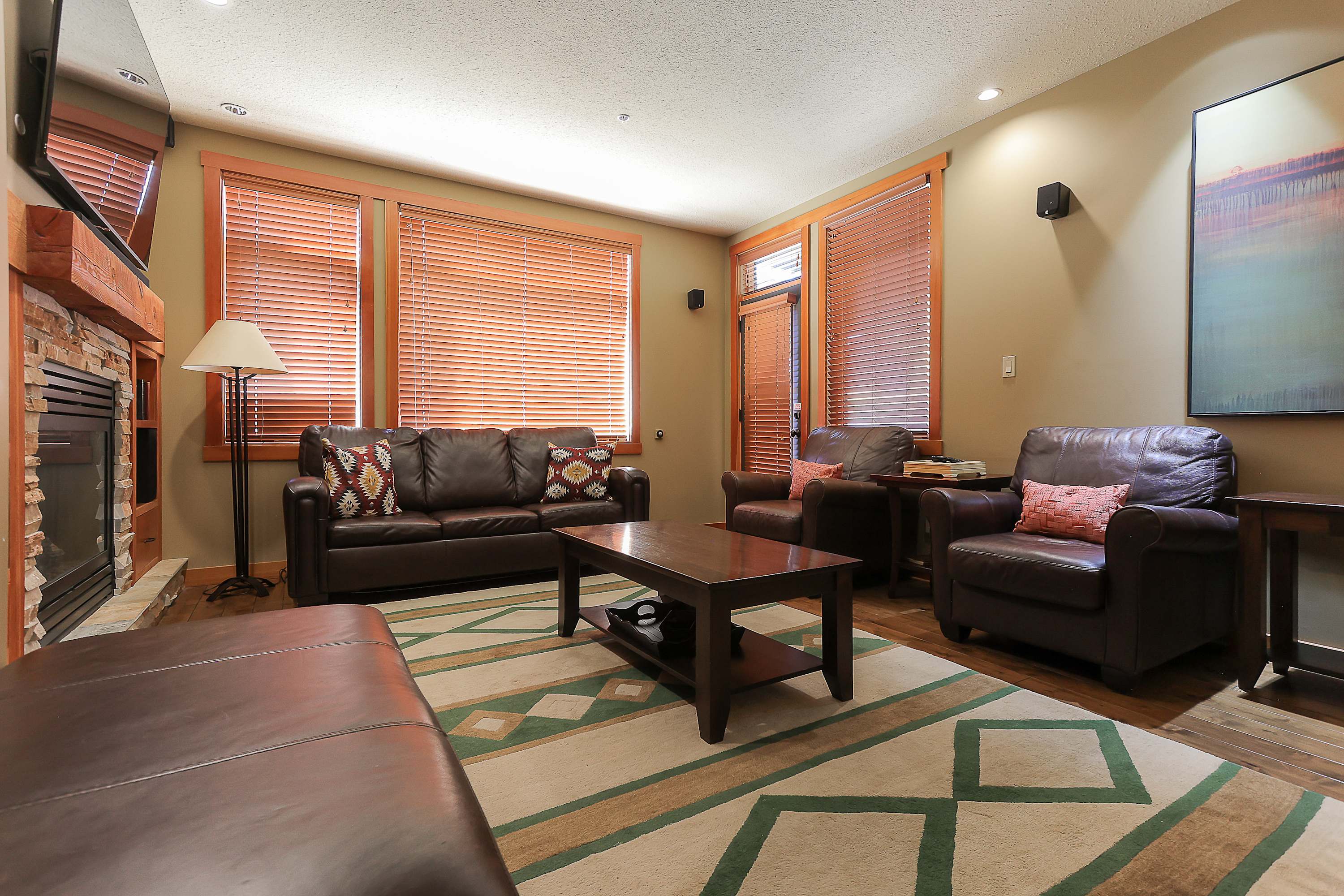Two Bedroom + Den | Sleeps 4-6 | Slalom Creek Condos — Rossland, British Columbia — vacation rental