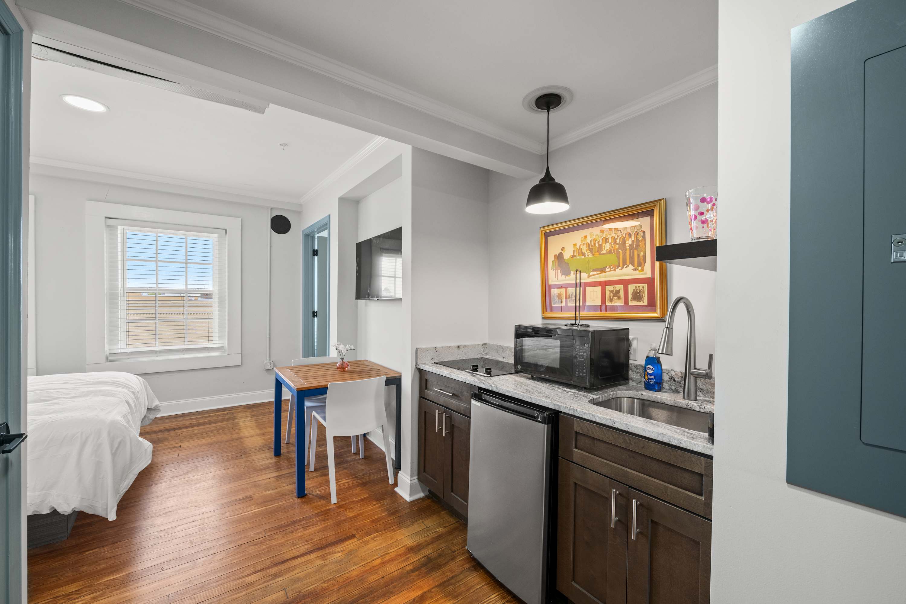 Charming Conway Loft in Downtown Conway | Photo 3