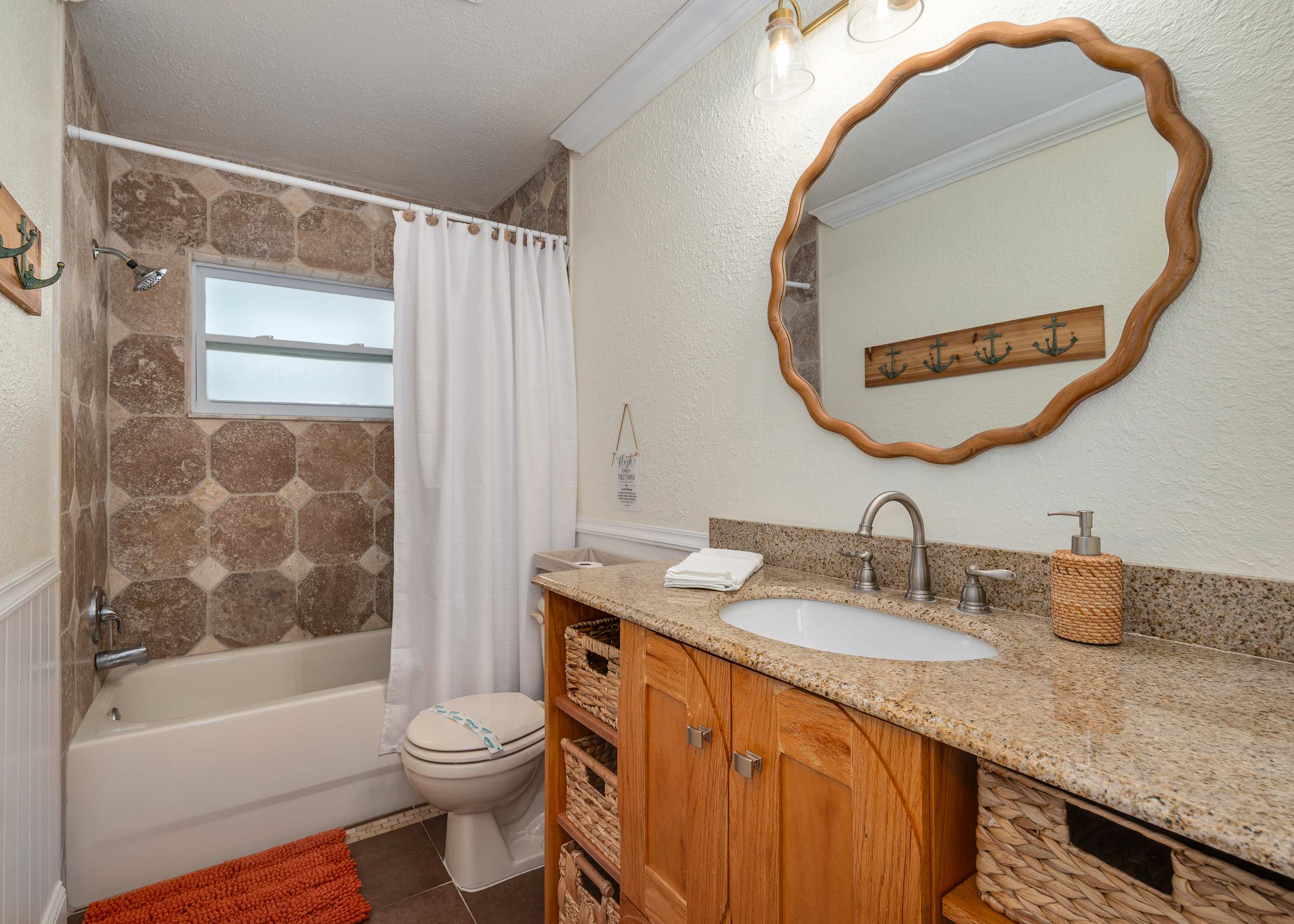 Pool, Putting Green, Sport Court, Gym 3Mi to Beach