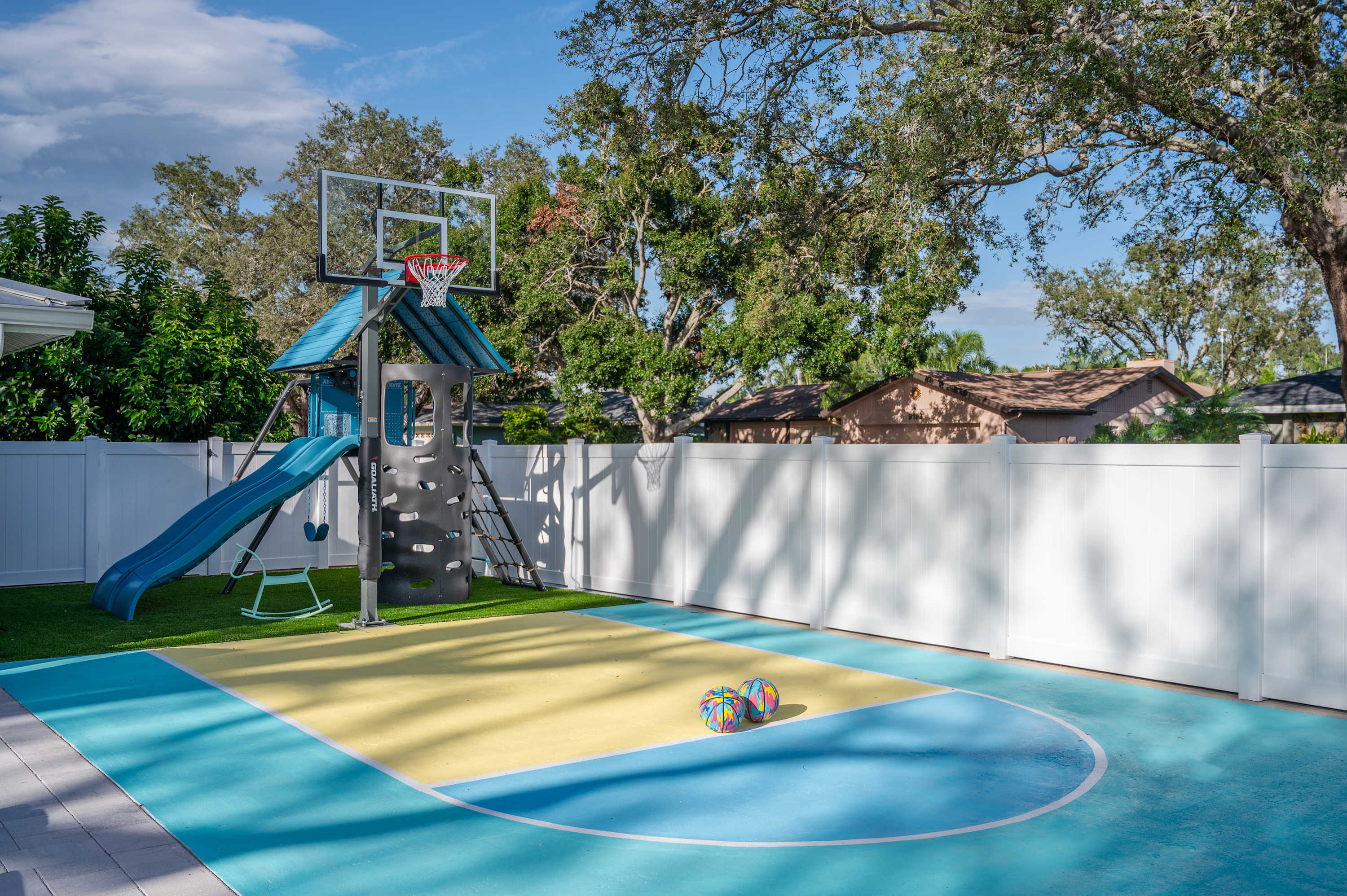 Pool, Putting Green, Sport Court, Gym 3Mi to Beach