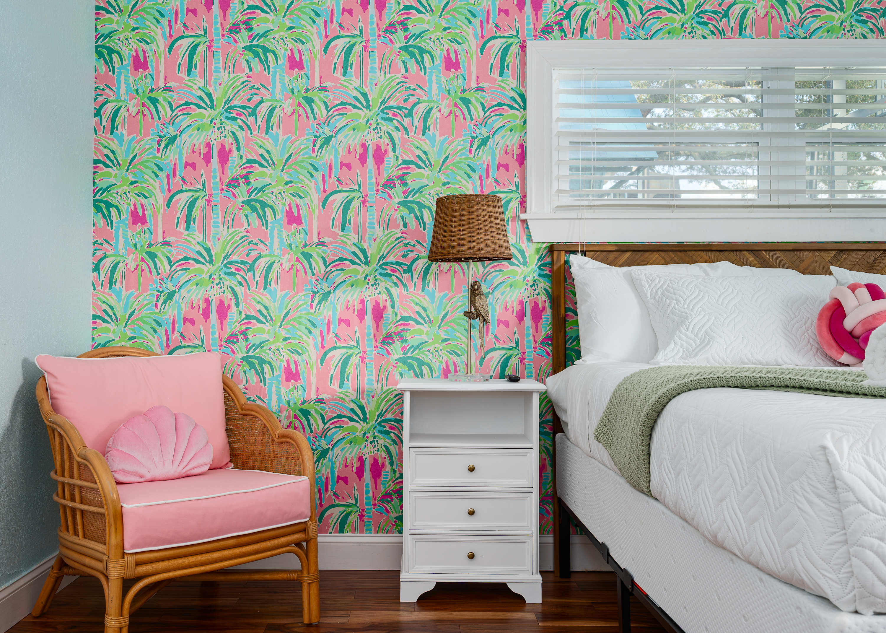 Pool, Putting Green, Sport Court, Gym 3Mi to Beach