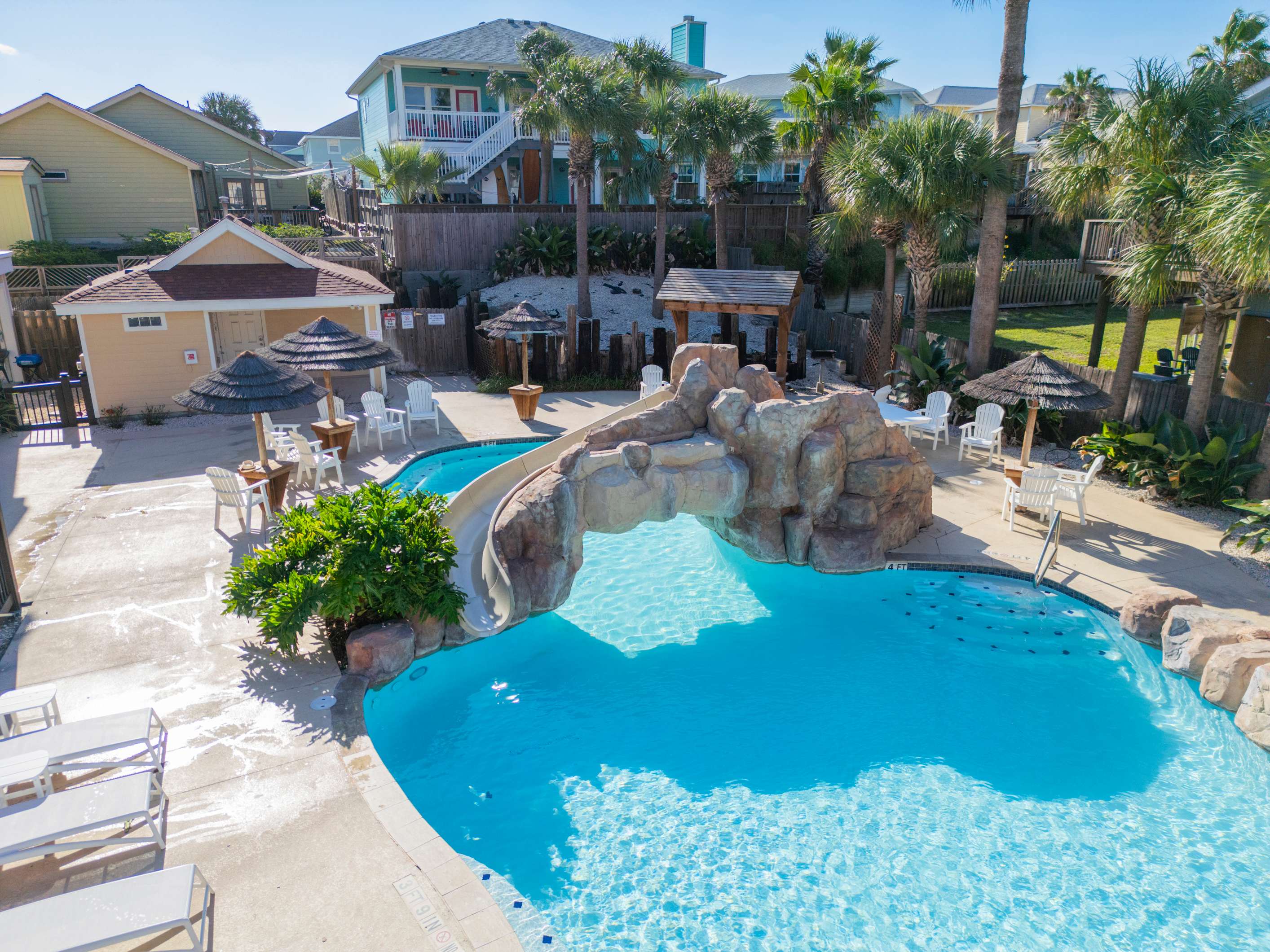 Cajun Shrimp ~ Heated Resort Pool w/ Slide — Port Aransas, TX — vacation rental