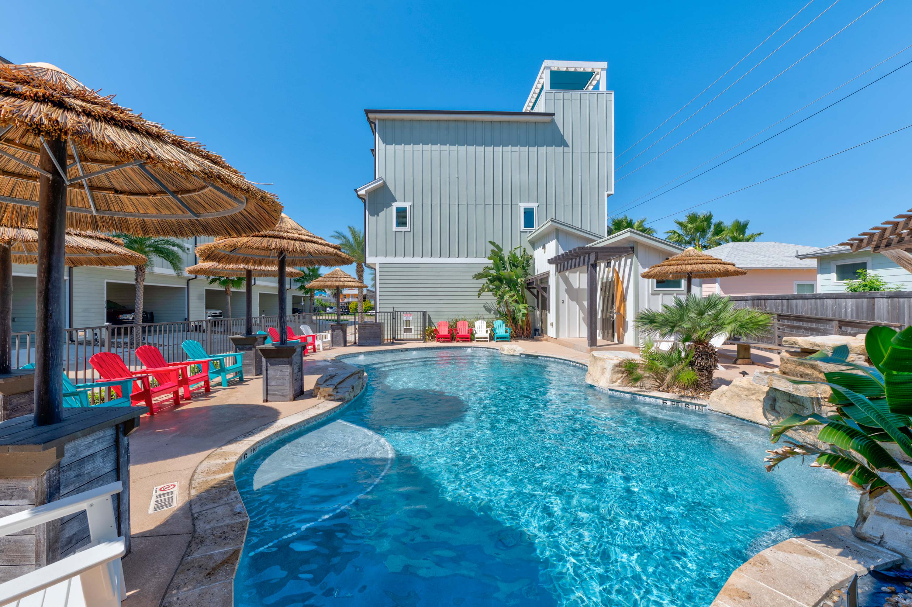 Spacious TownHouse ~ Walk to Beach ~ Resort Pool — Port Aransas, TX — vacation rental