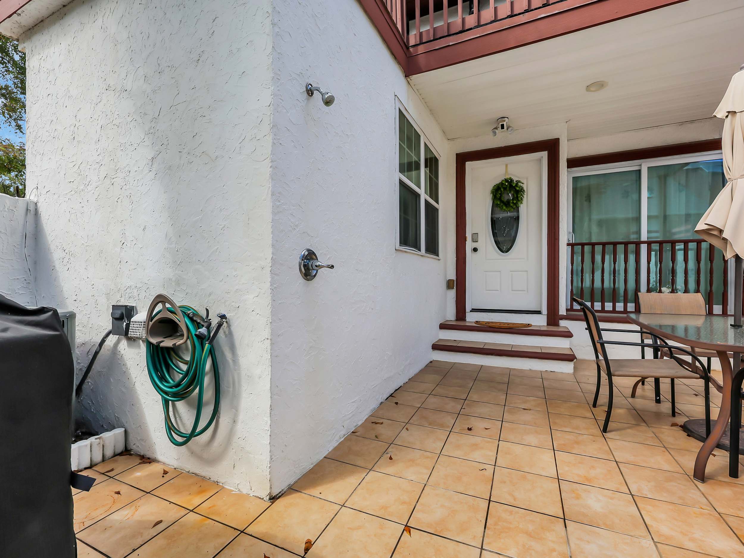 Driftwood Days Pet Friendly Beach Home