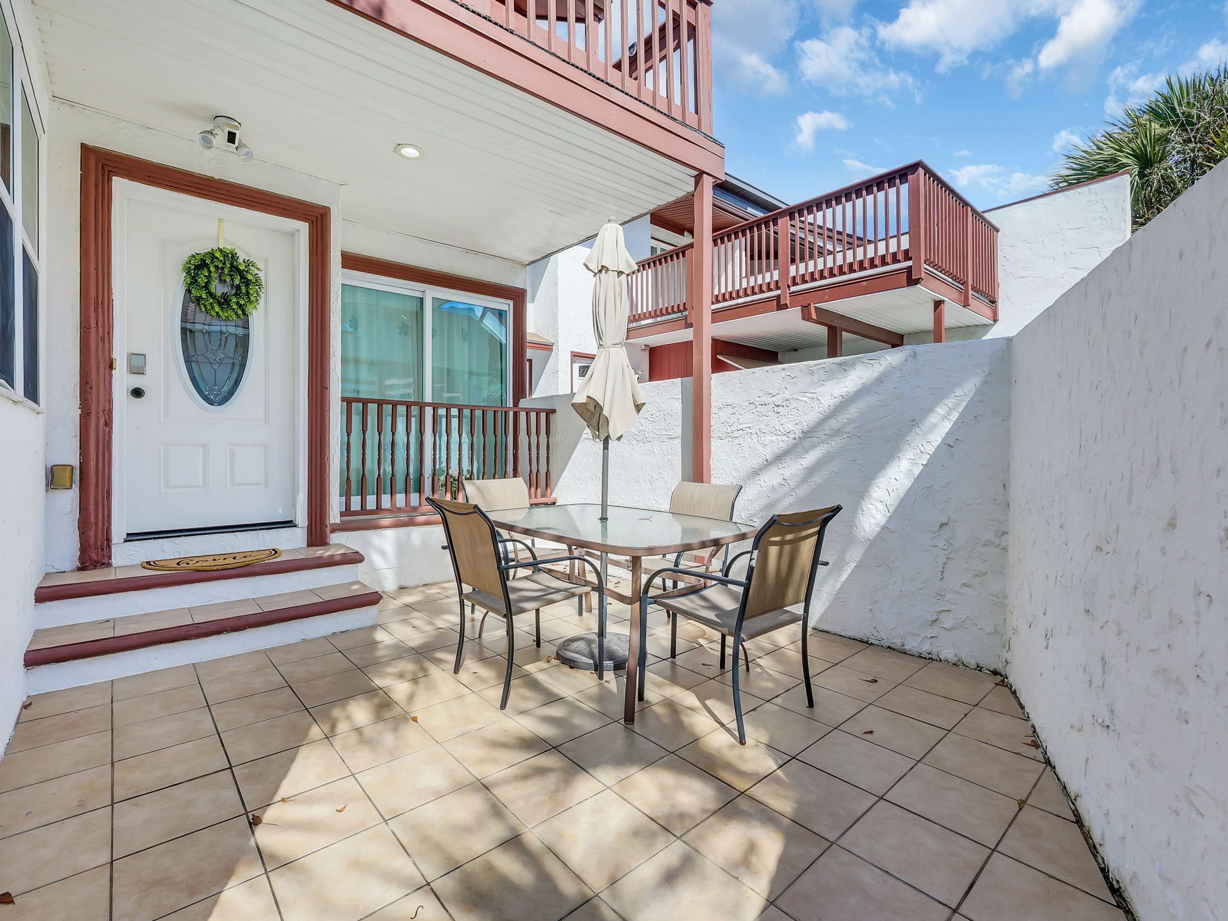 Driftwood Days Pet Friendly Beach Home