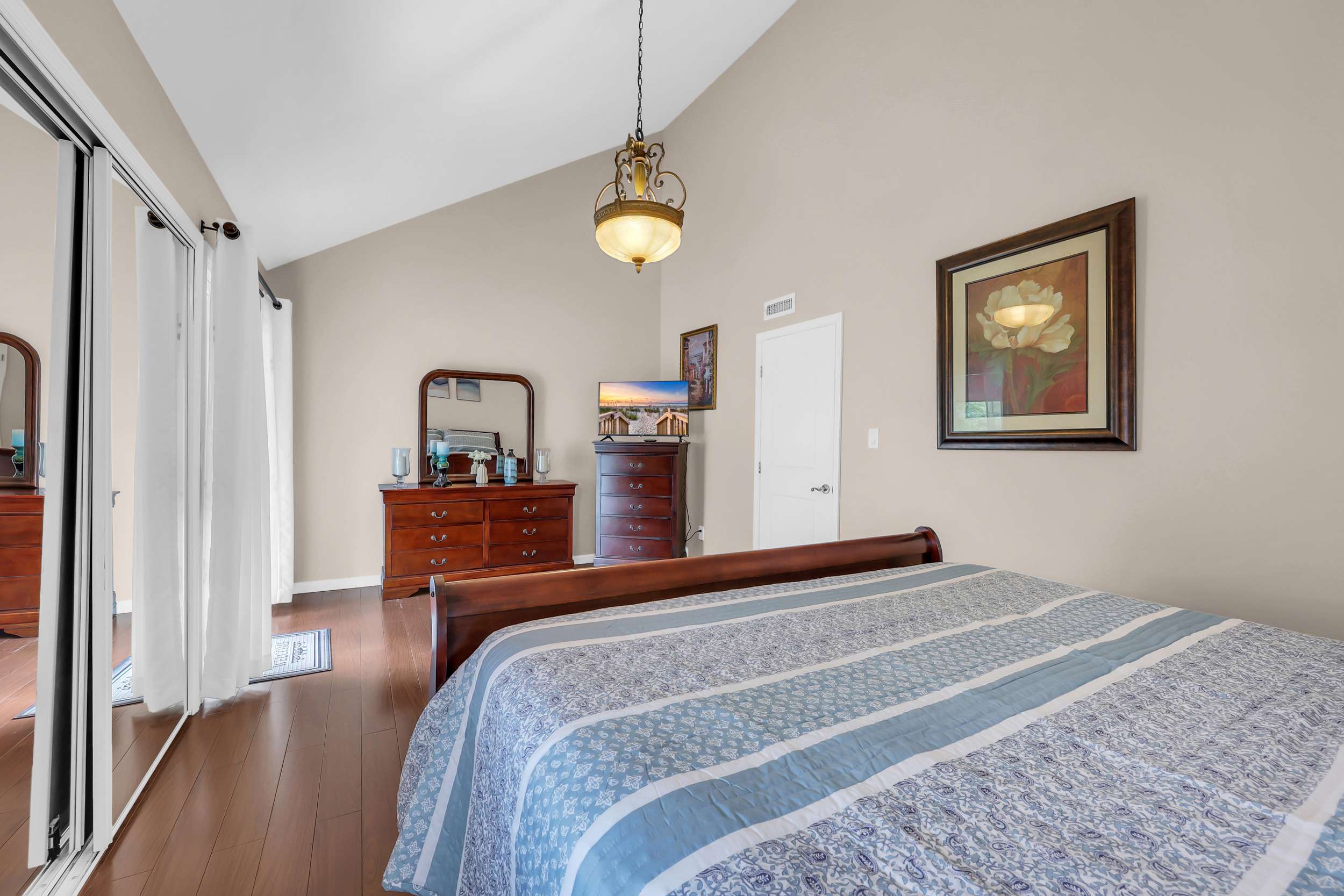 Driftwood Days Pet Friendly Beach Home