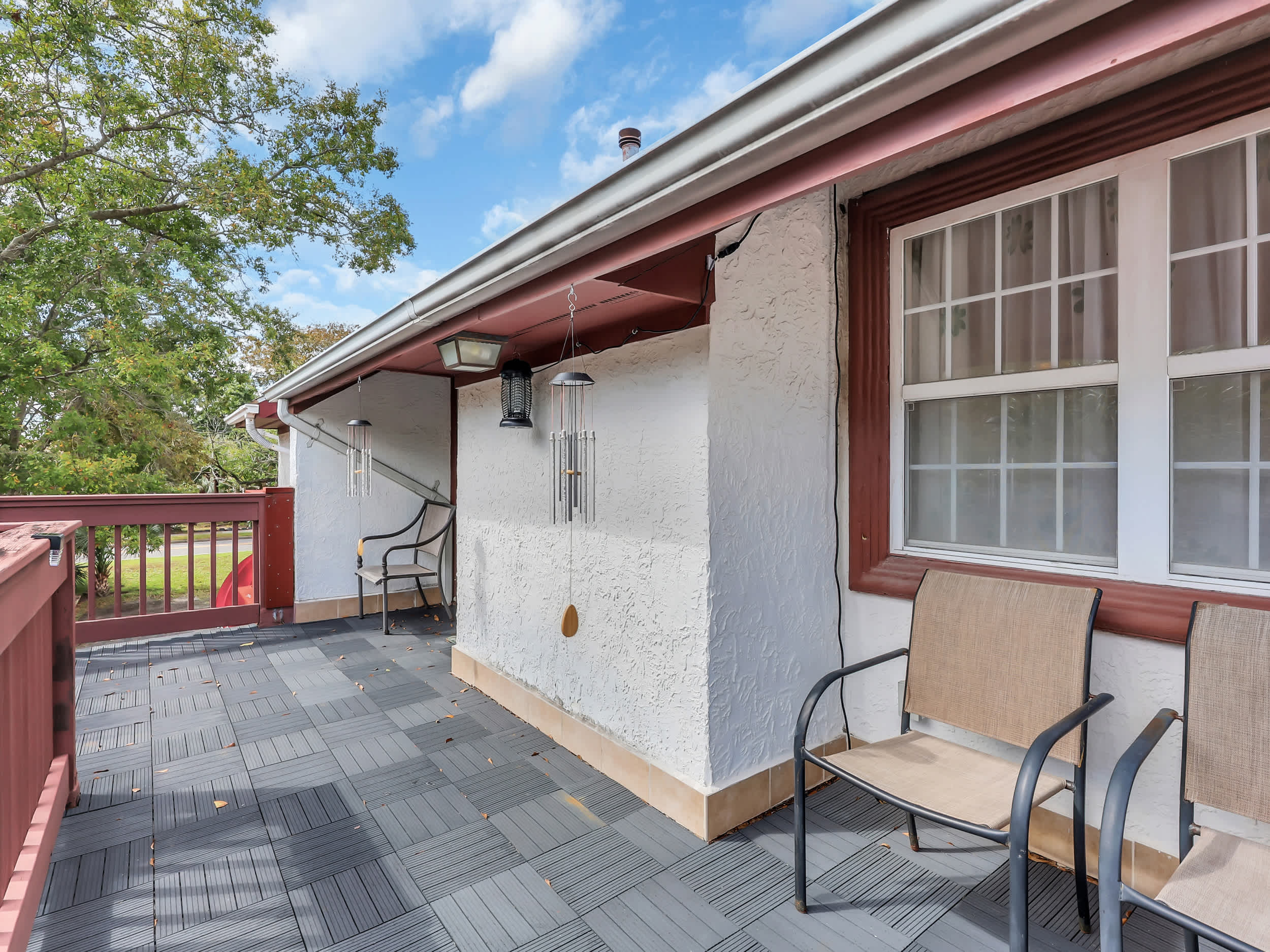 Driftwood Days Pet Friendly Beach Home