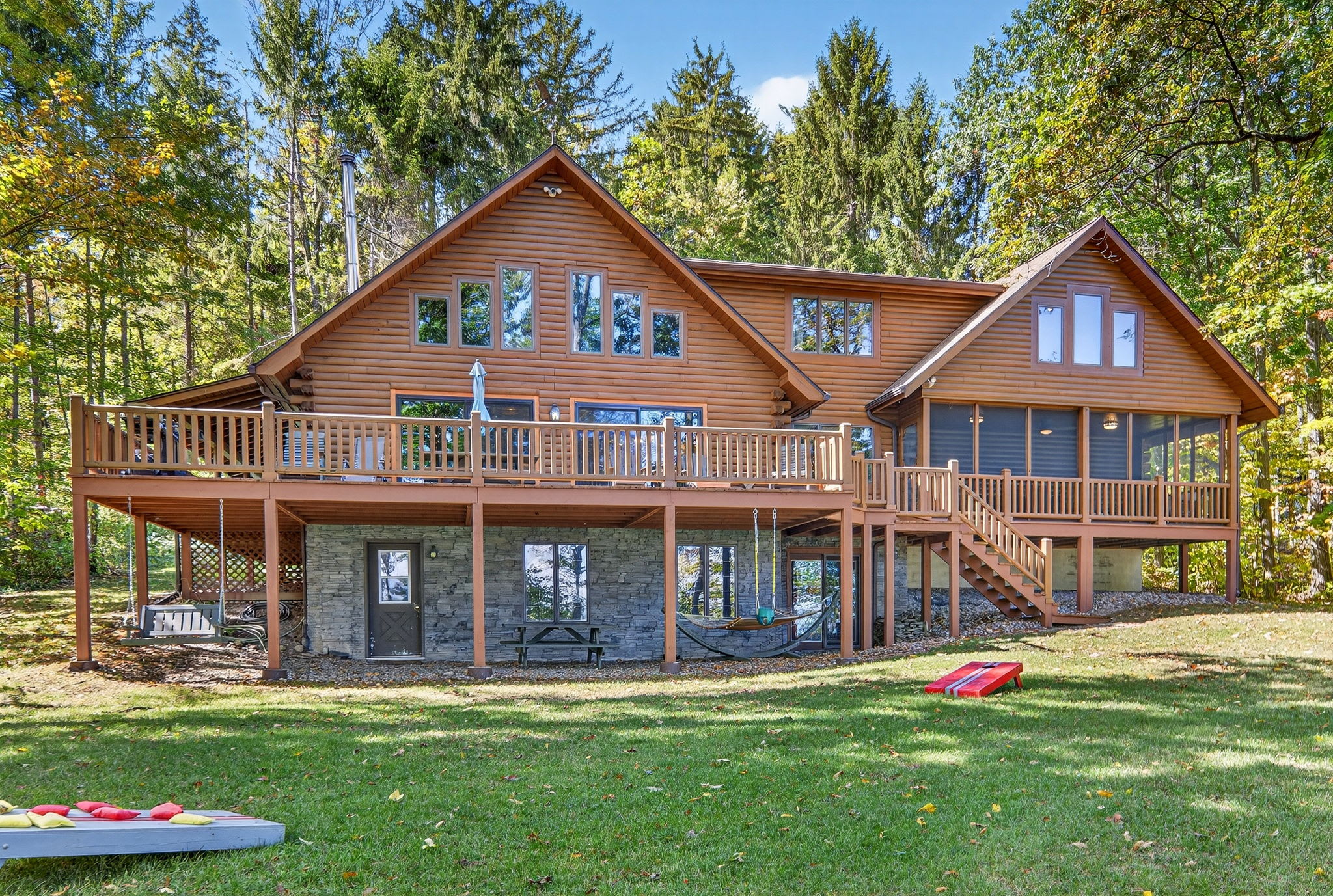Blue Heron Lodge- Lakefront luxury with boat dock — Ovid, NY — vacation rental