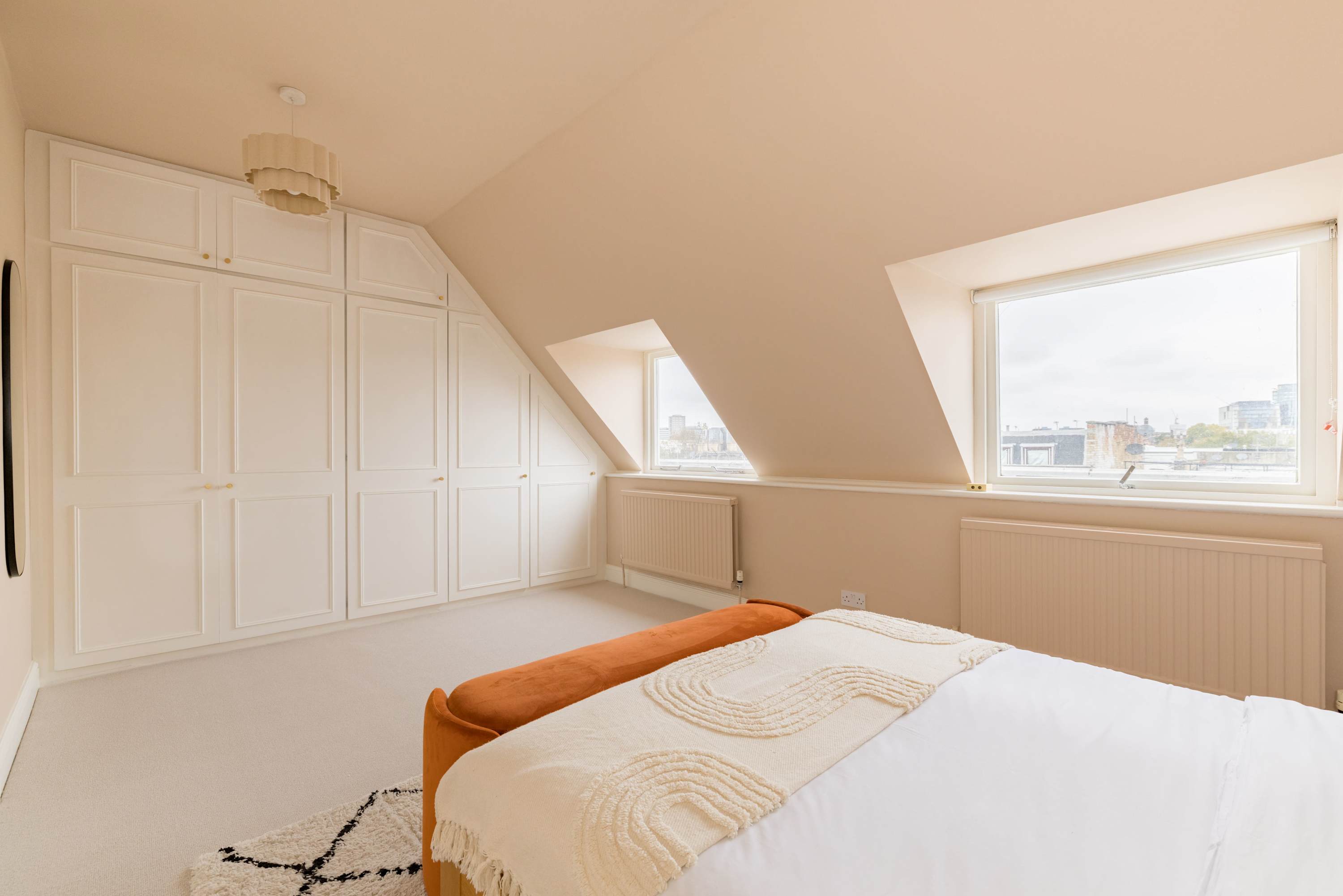 Stylish West Kensington Duplex in Charleville Road 17 W14 9JJ - Property image 18 - VivreStays