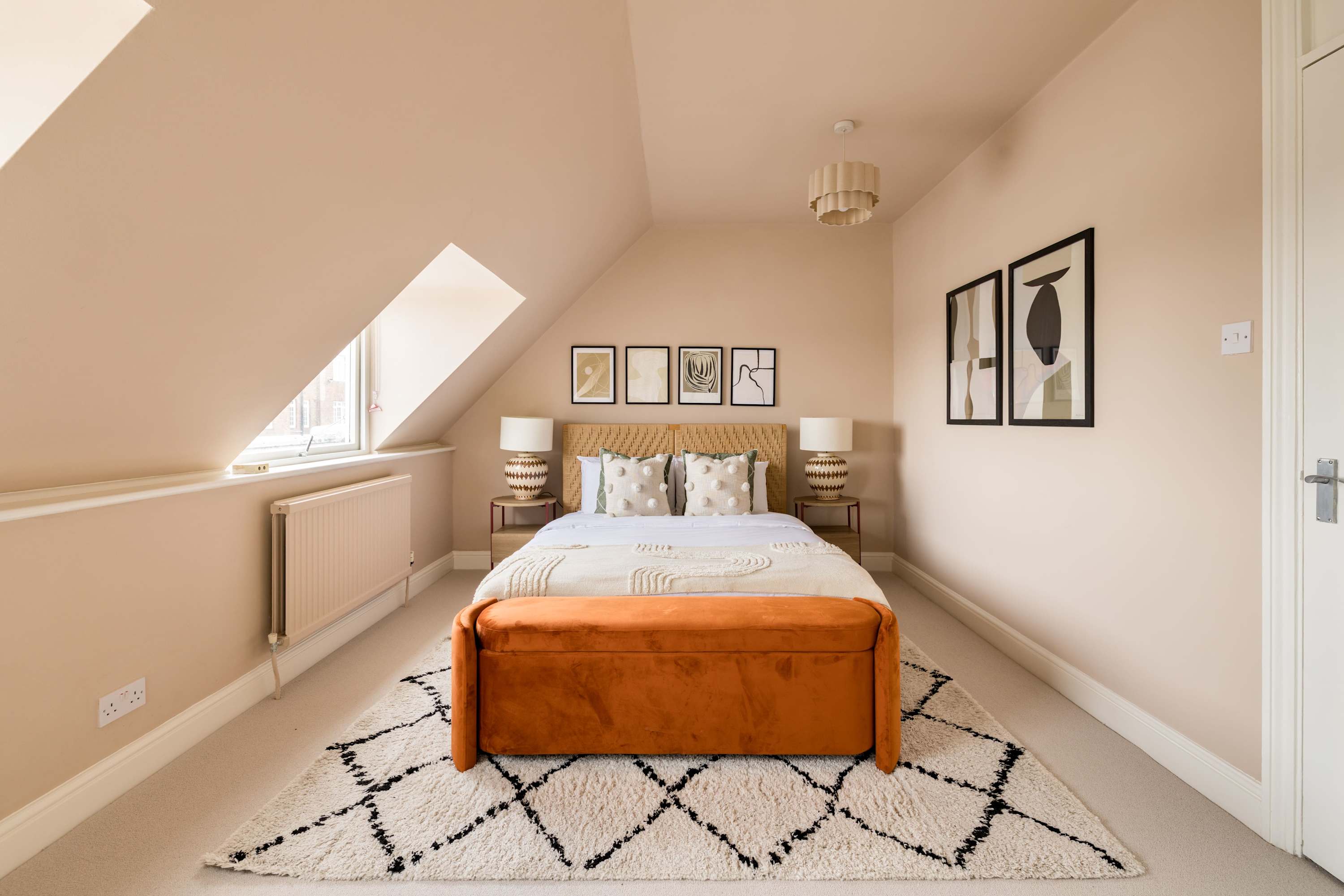 Stylish West Kensington Duplex in Charleville Road 17 W14 9JJ - Property image 4 - VivreStays