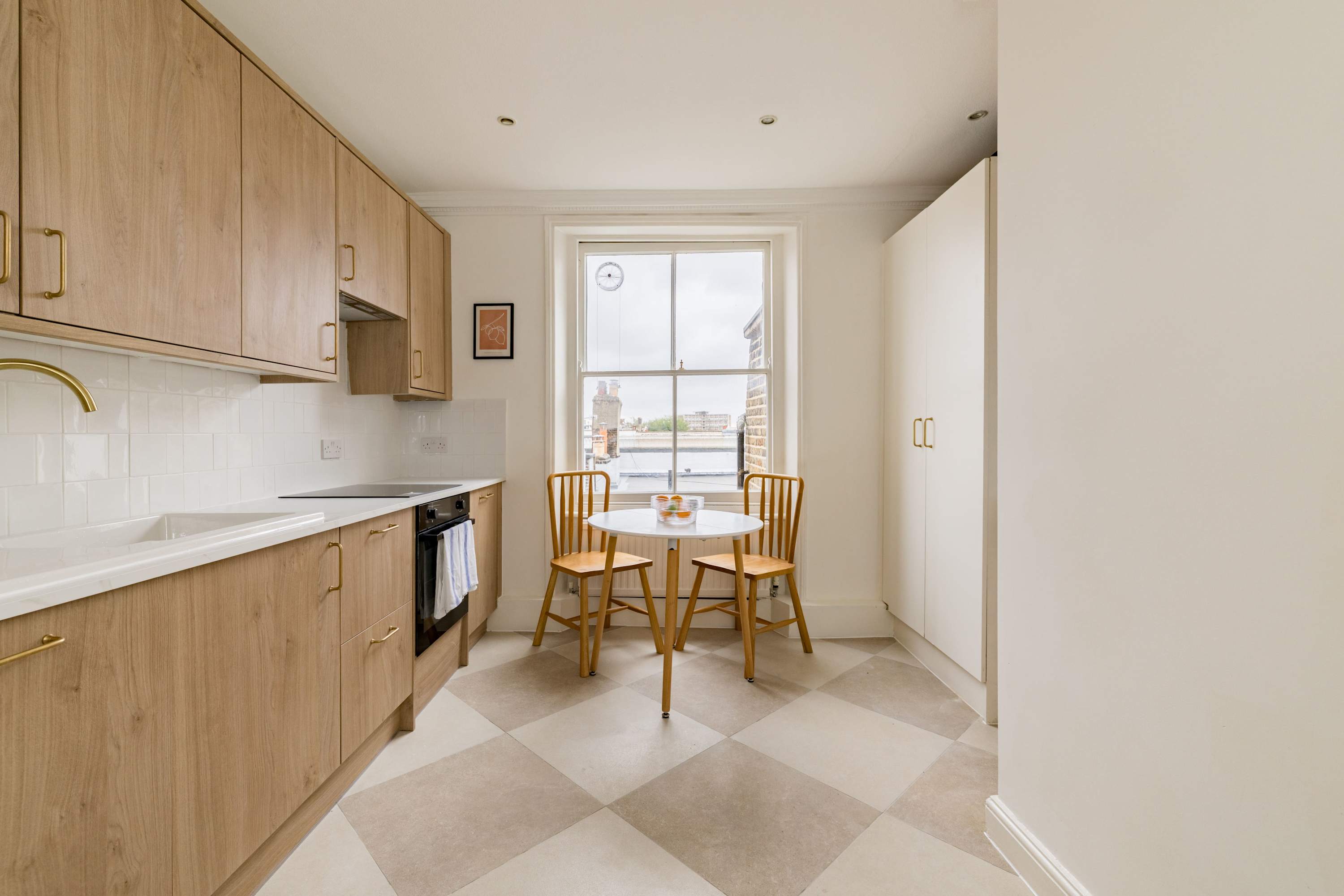 Stylish West Kensington Duplex in Charleville Road 17 W14 9JJ - Property image 14 - VivreStays