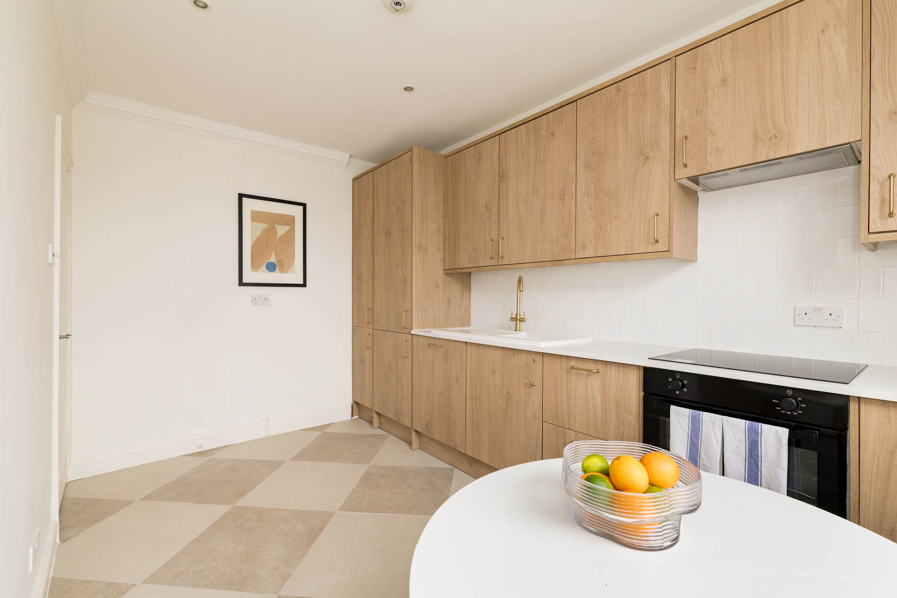 Stylish West Kensington Duplex in Charleville Road 17 W14 9JJ - Property image 16 - VivreStays