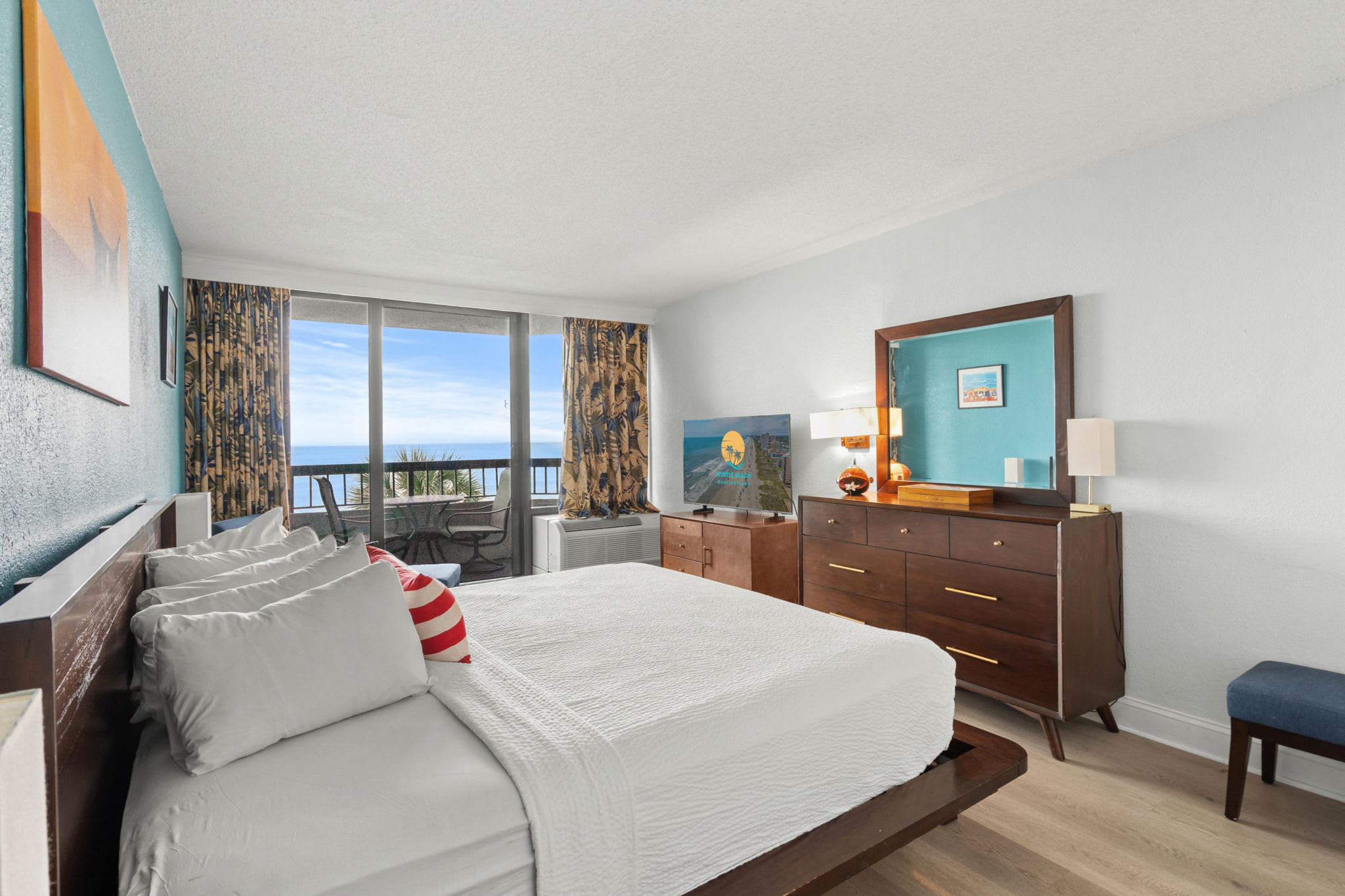 Wake Up to Waves Compass Cove 255 Oceanfront | Photo 6