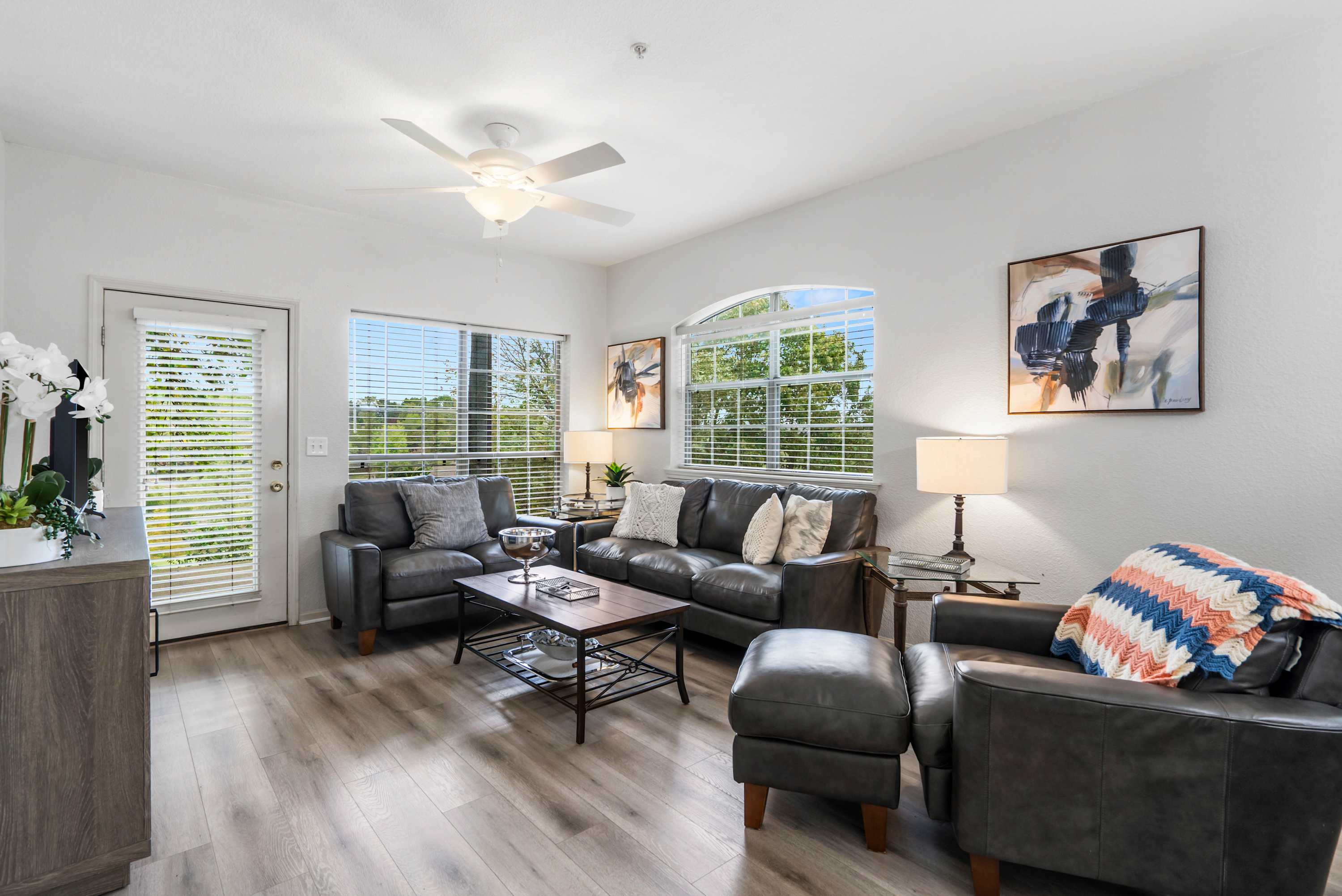 Unwind in the tranquil living room & stream your favorites on the smart TV​