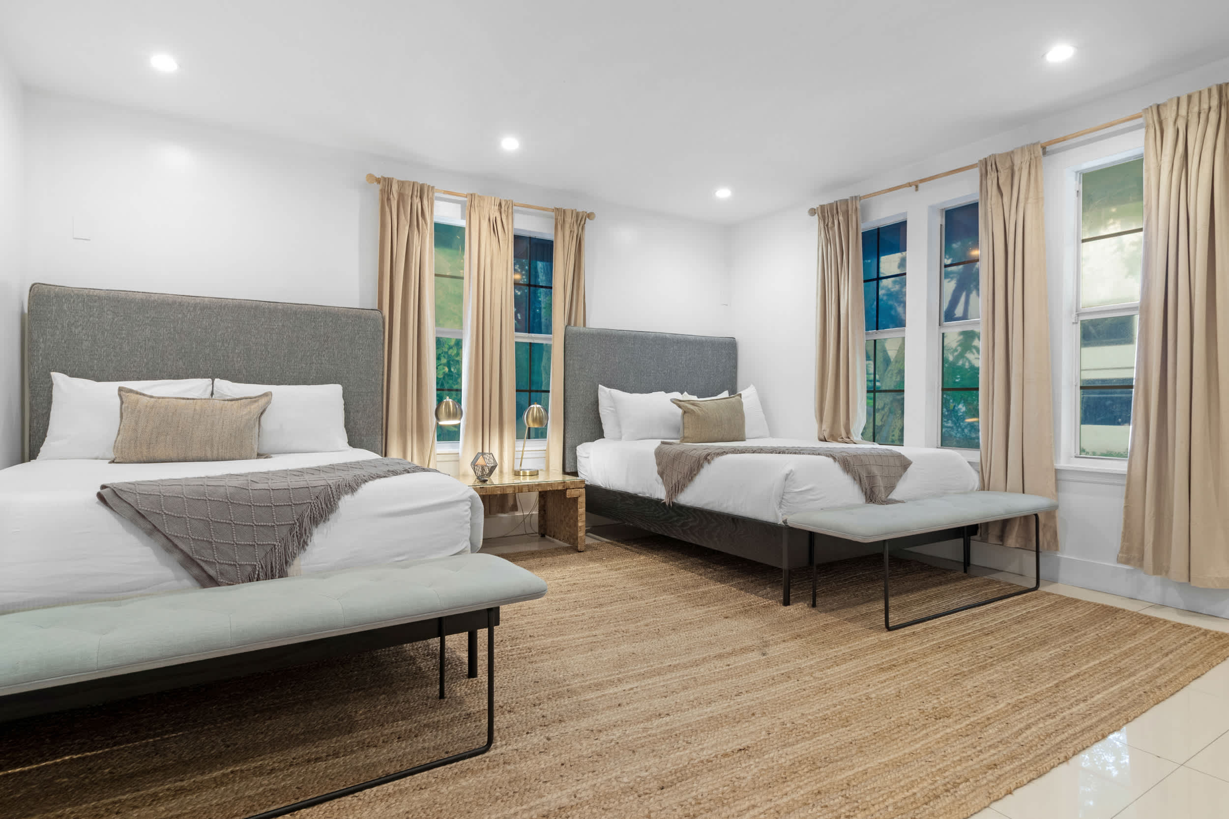 7BD Downtown Oasis - Pool - 10 Mins to South Beach — Miami, FL — vacation rental