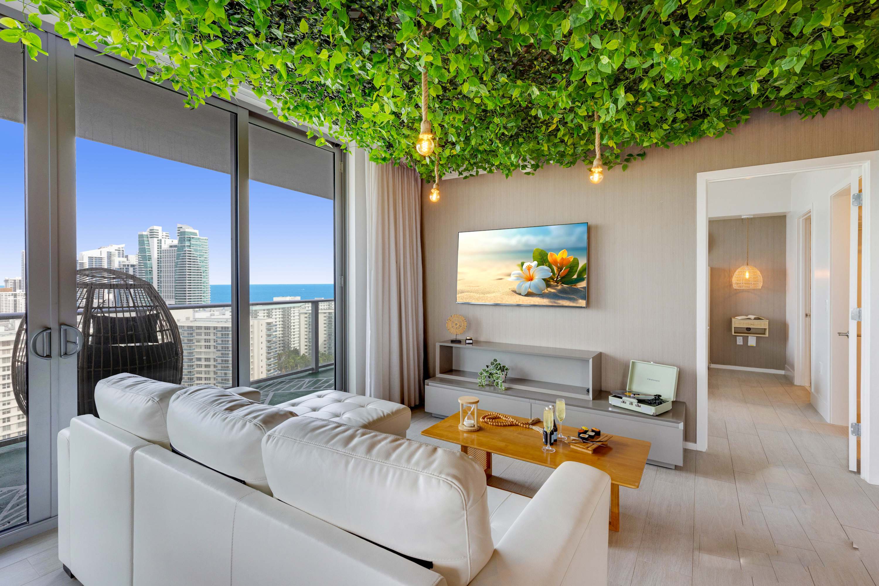 Escape Above It All: 2BR w/ Pool & Views