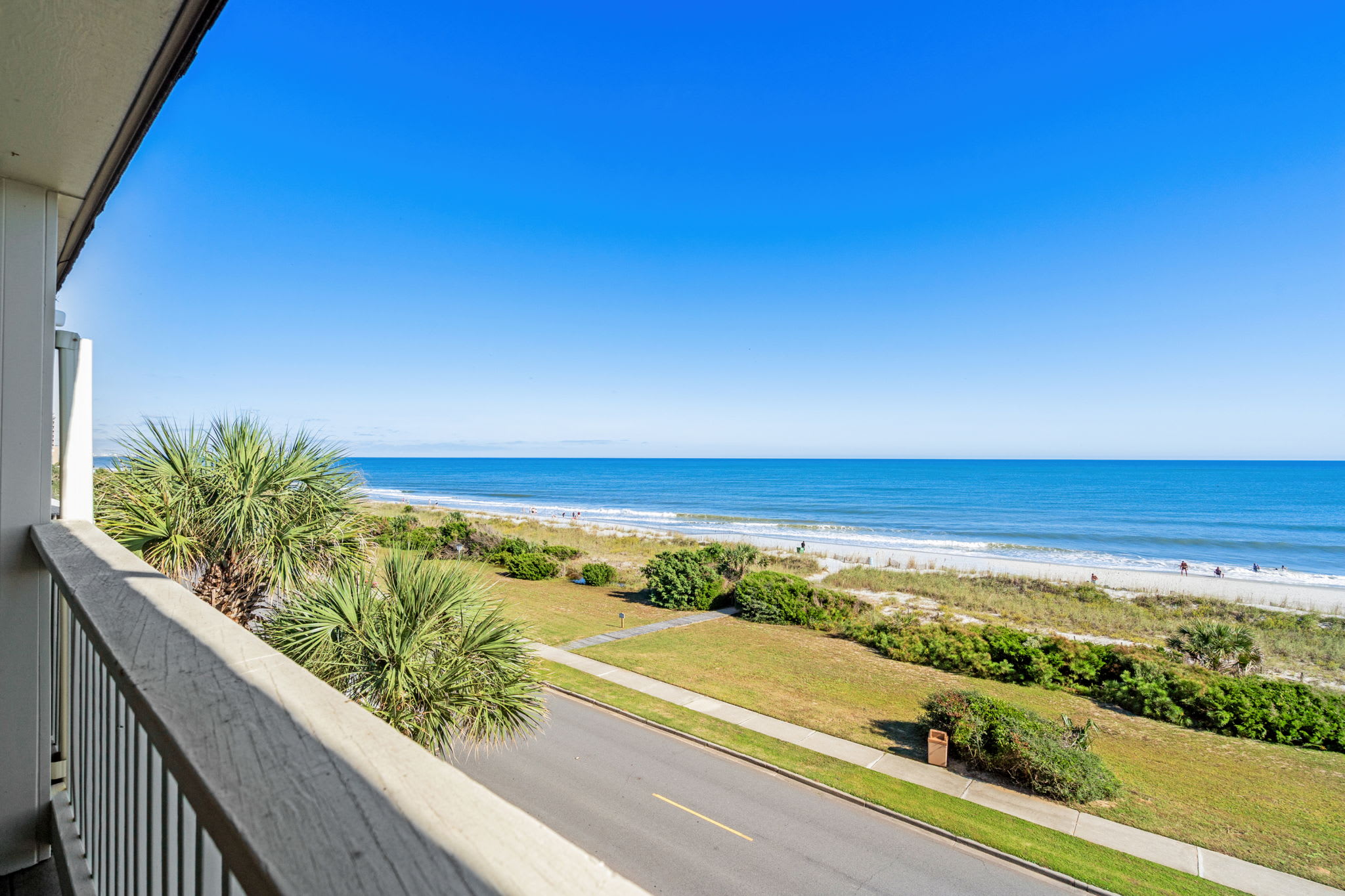 Ocean breeze in a step