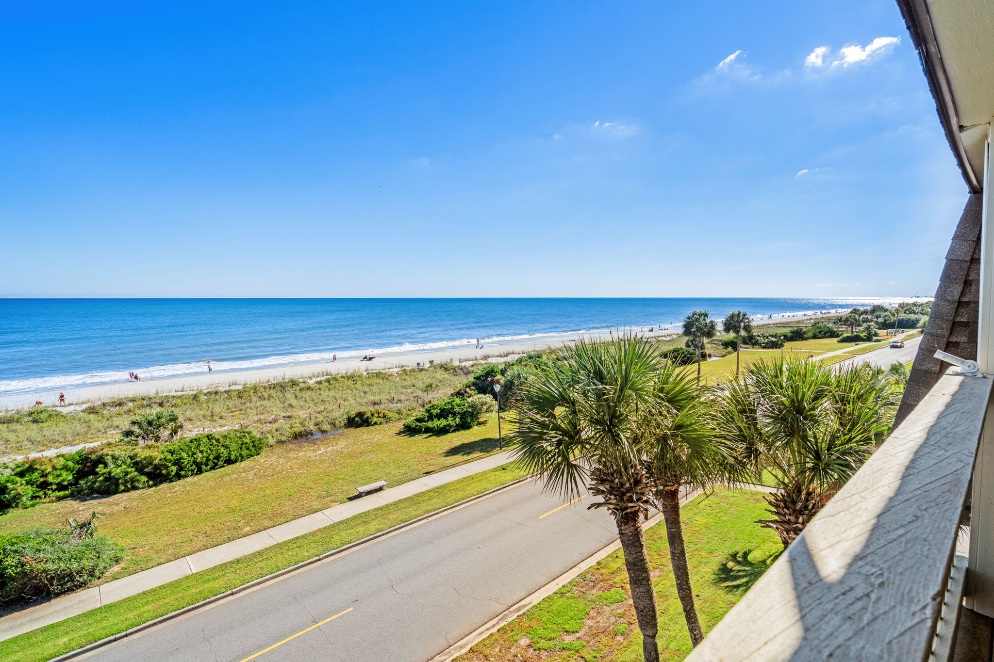 Ocean breeze in a step