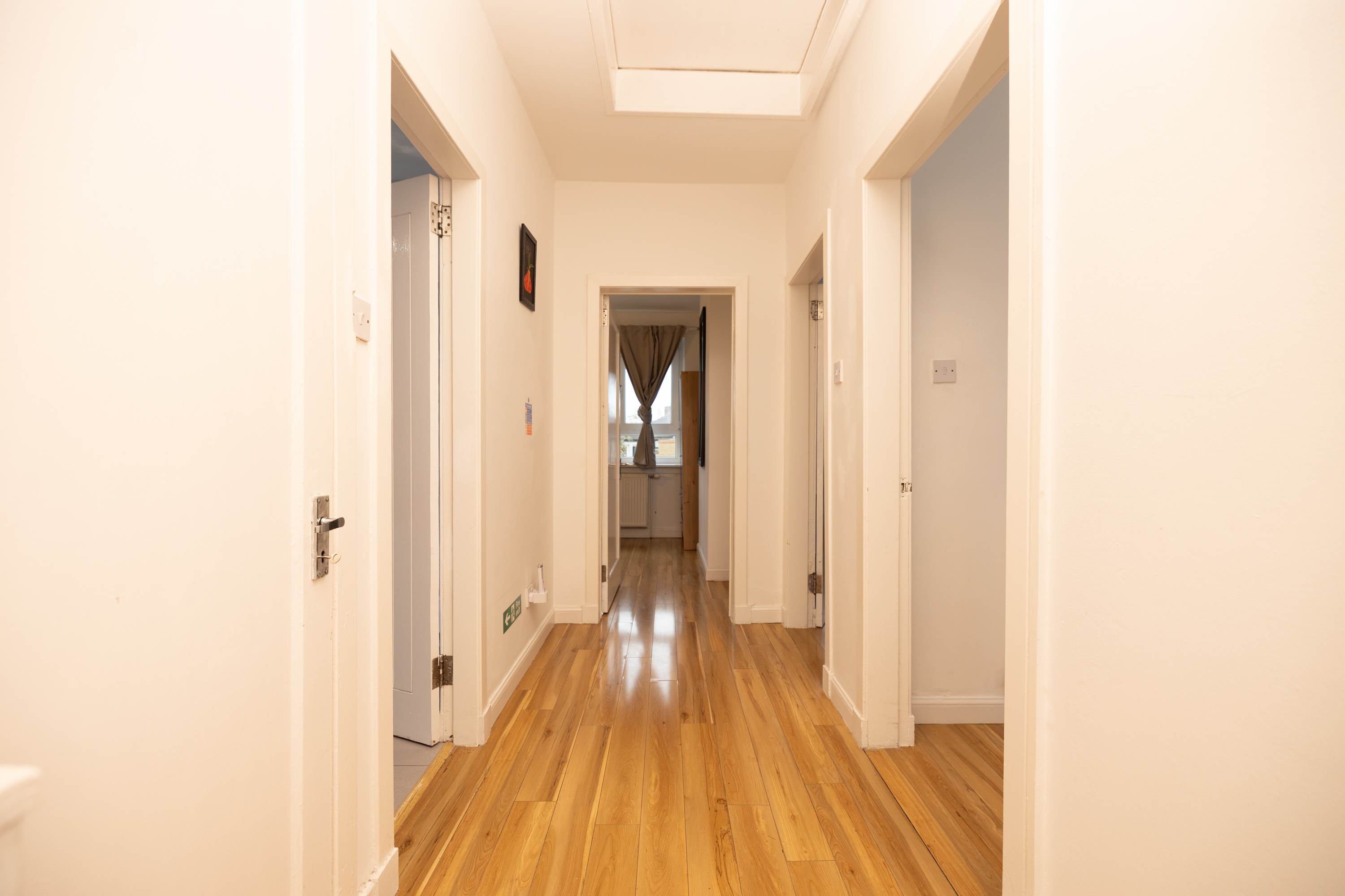 Knightswood in Anniesland Road 778 G14 0YD - Property image 28 - VivreStays