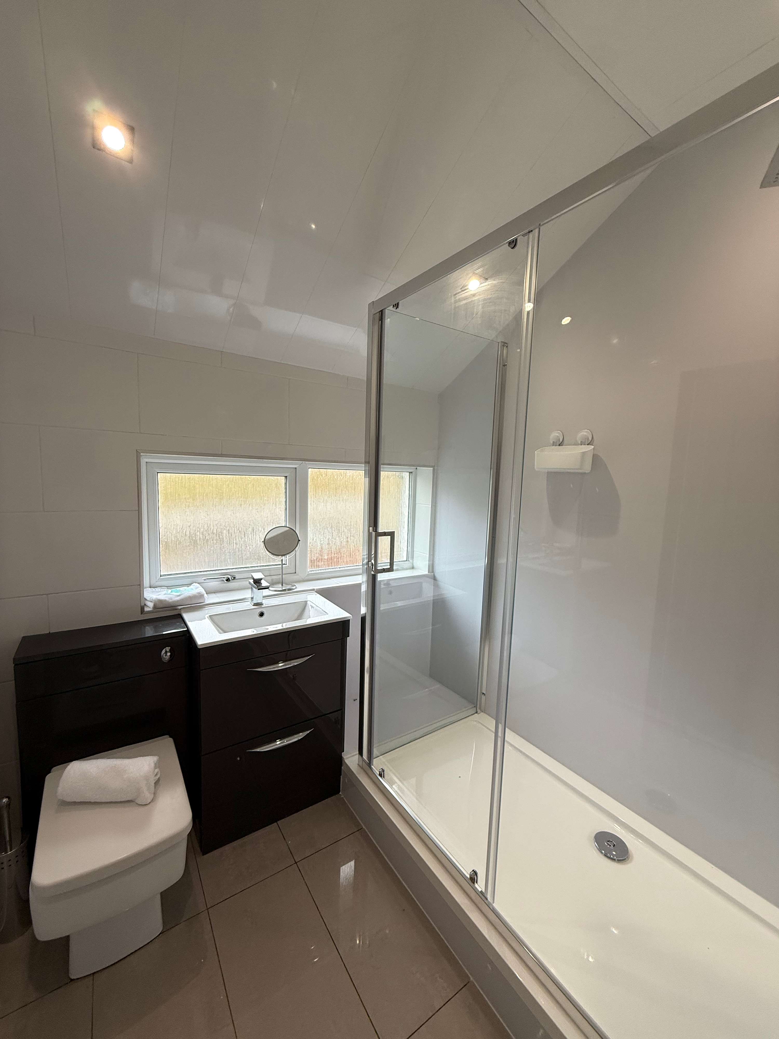 Knightswood in Anniesland Road 778 G14 0YD - Property image 6 - VivreStays