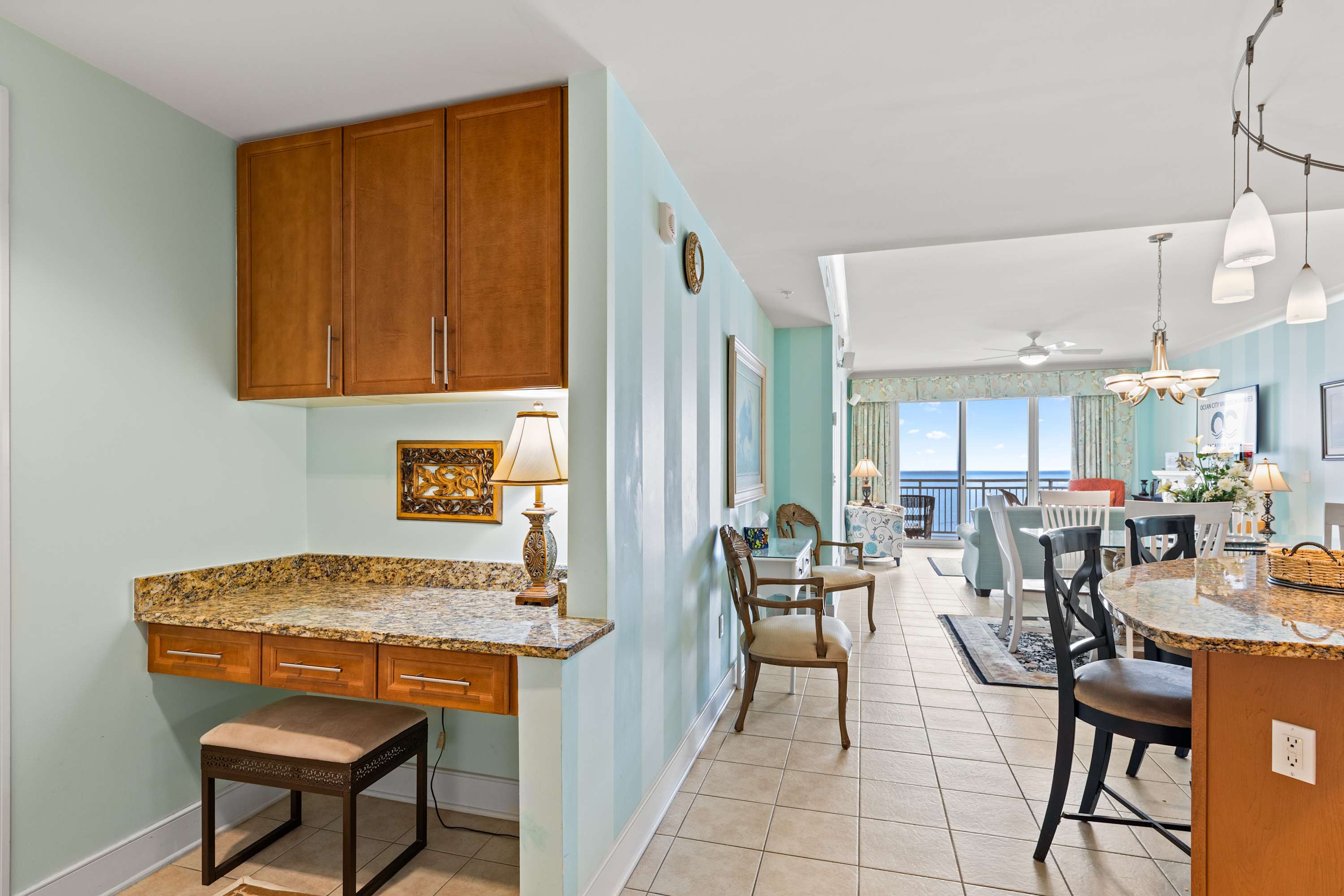 Gateway Grand 612