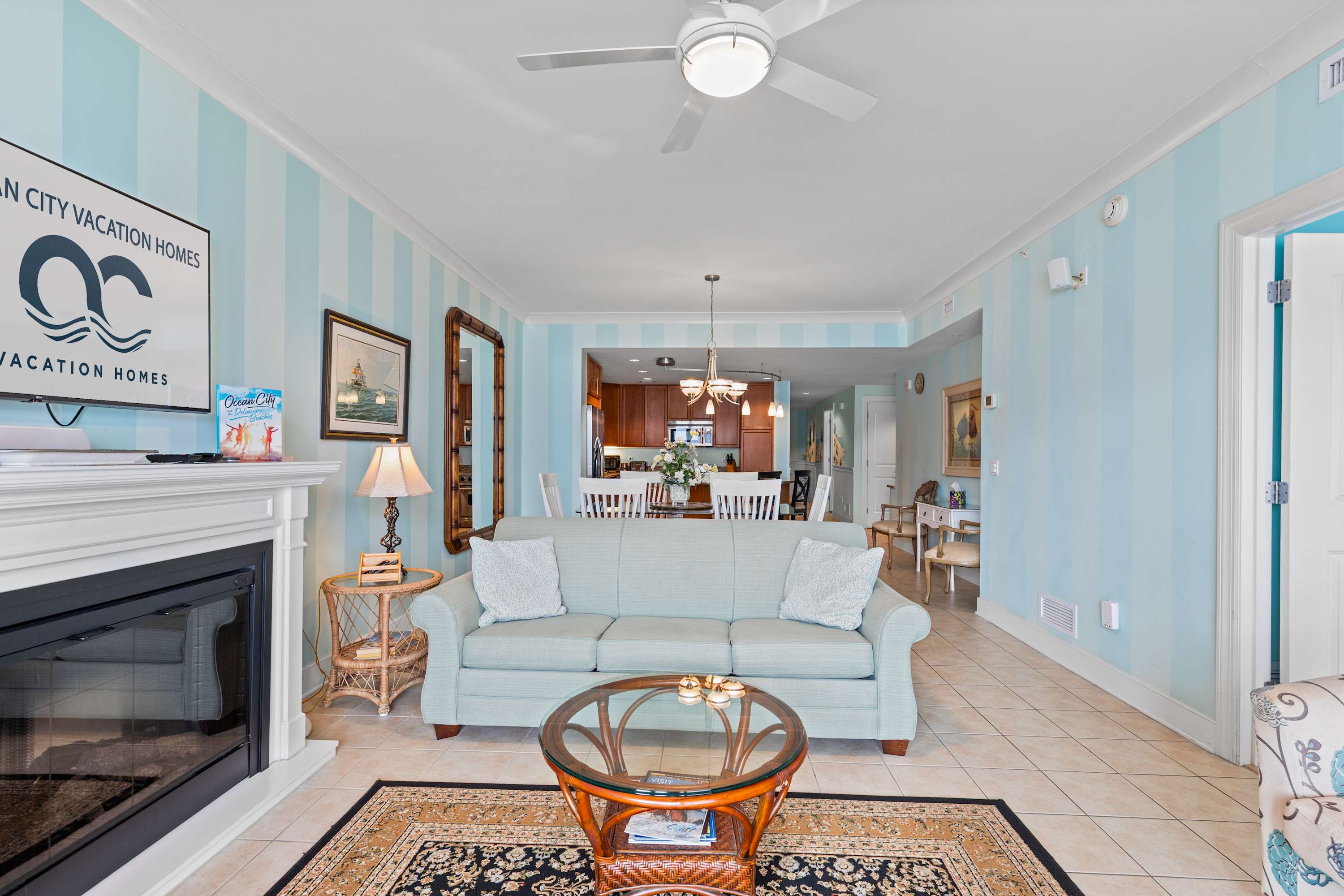 Gateway Grand 612
