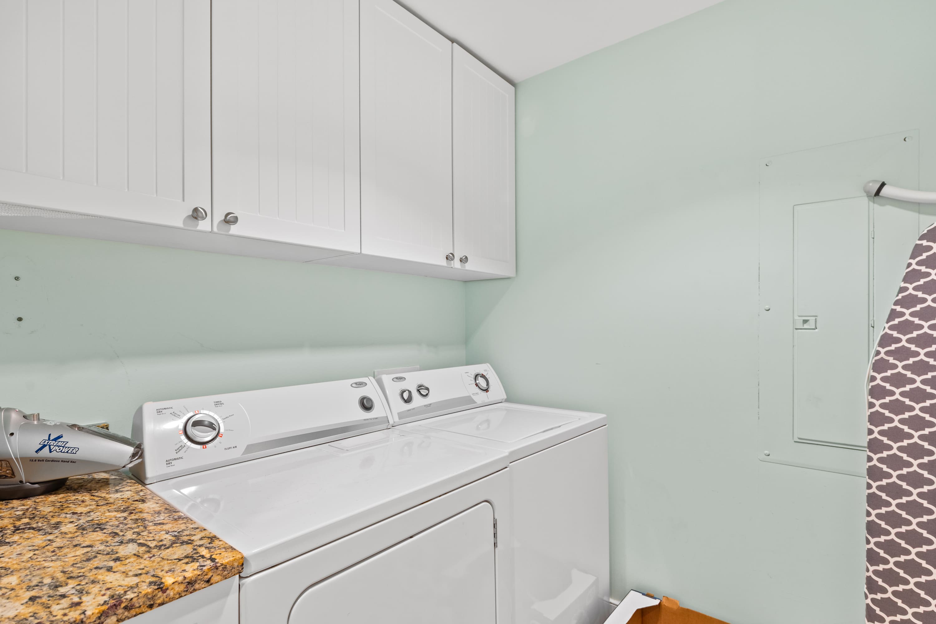 Gateway Grand 612