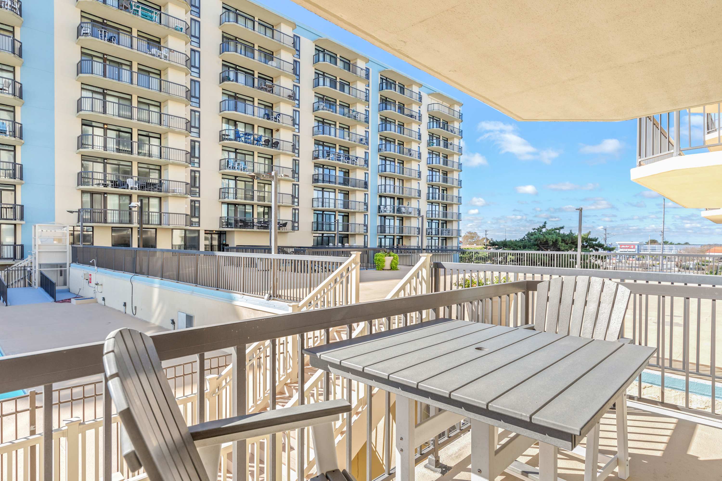 Braemar Towers 212