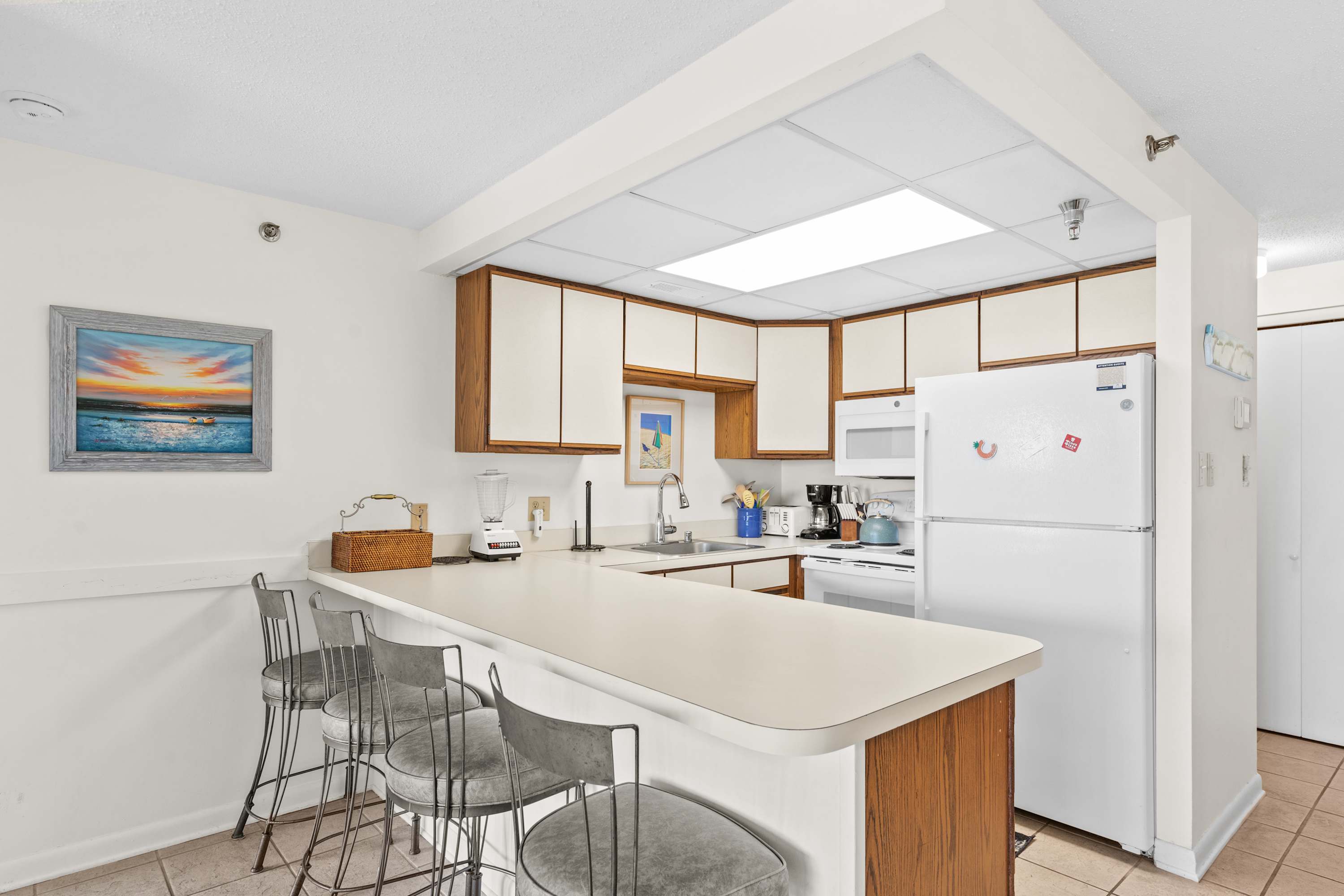 Sandy Square 103
