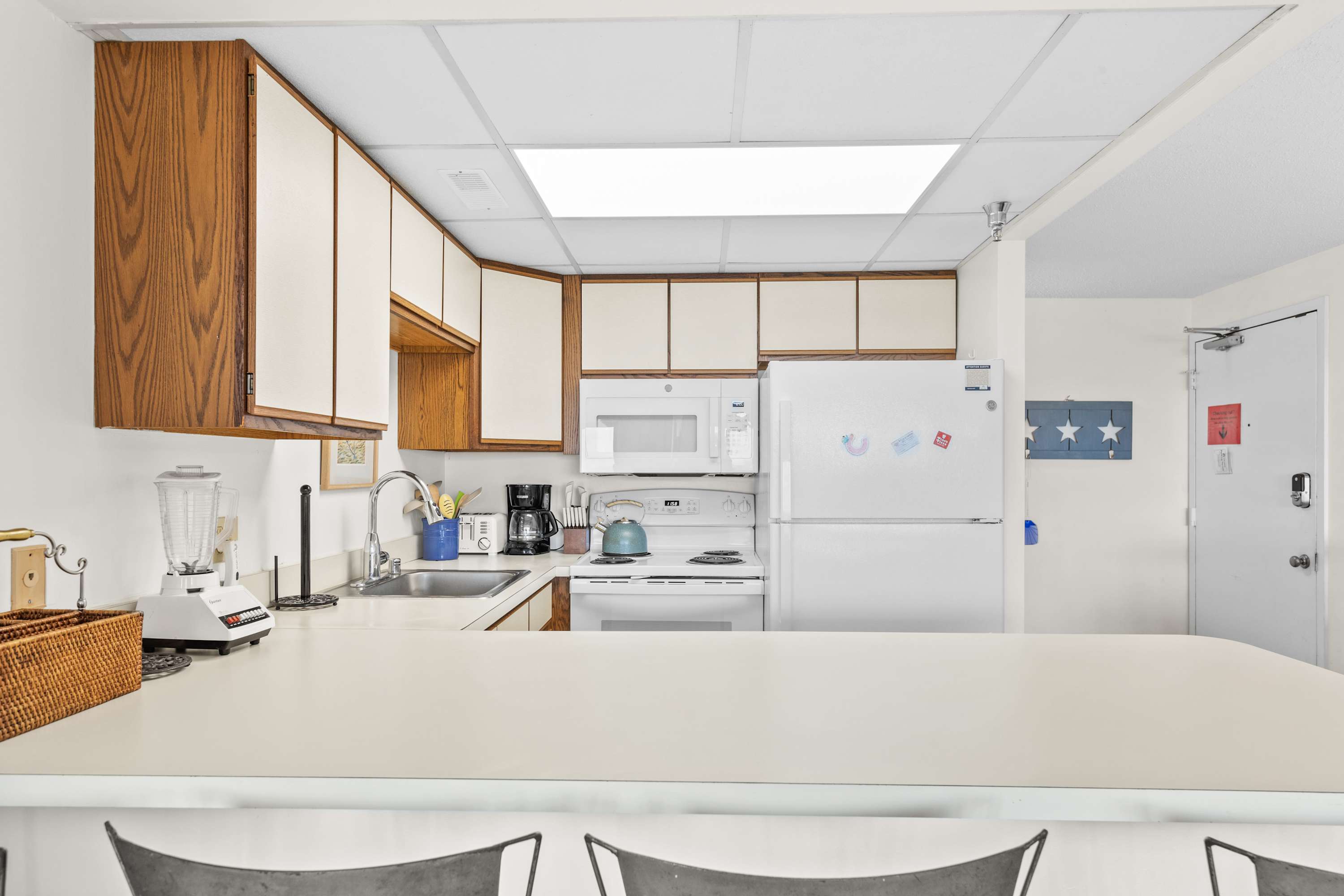 Sandy Square 103