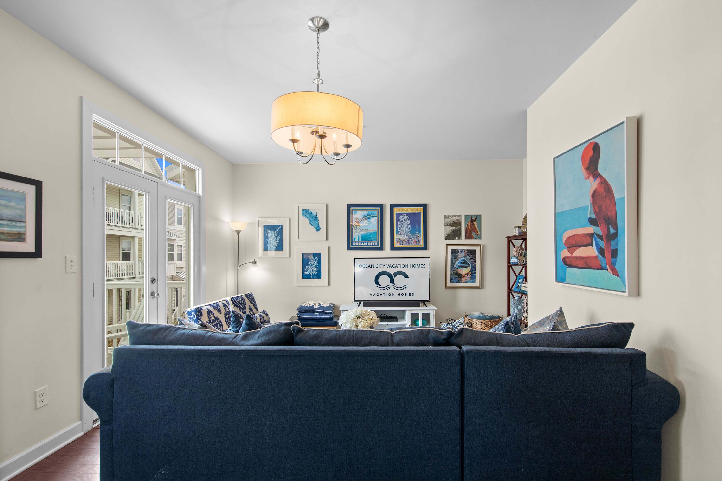Broad Marsh 110E | Large Family Townhome with Pool